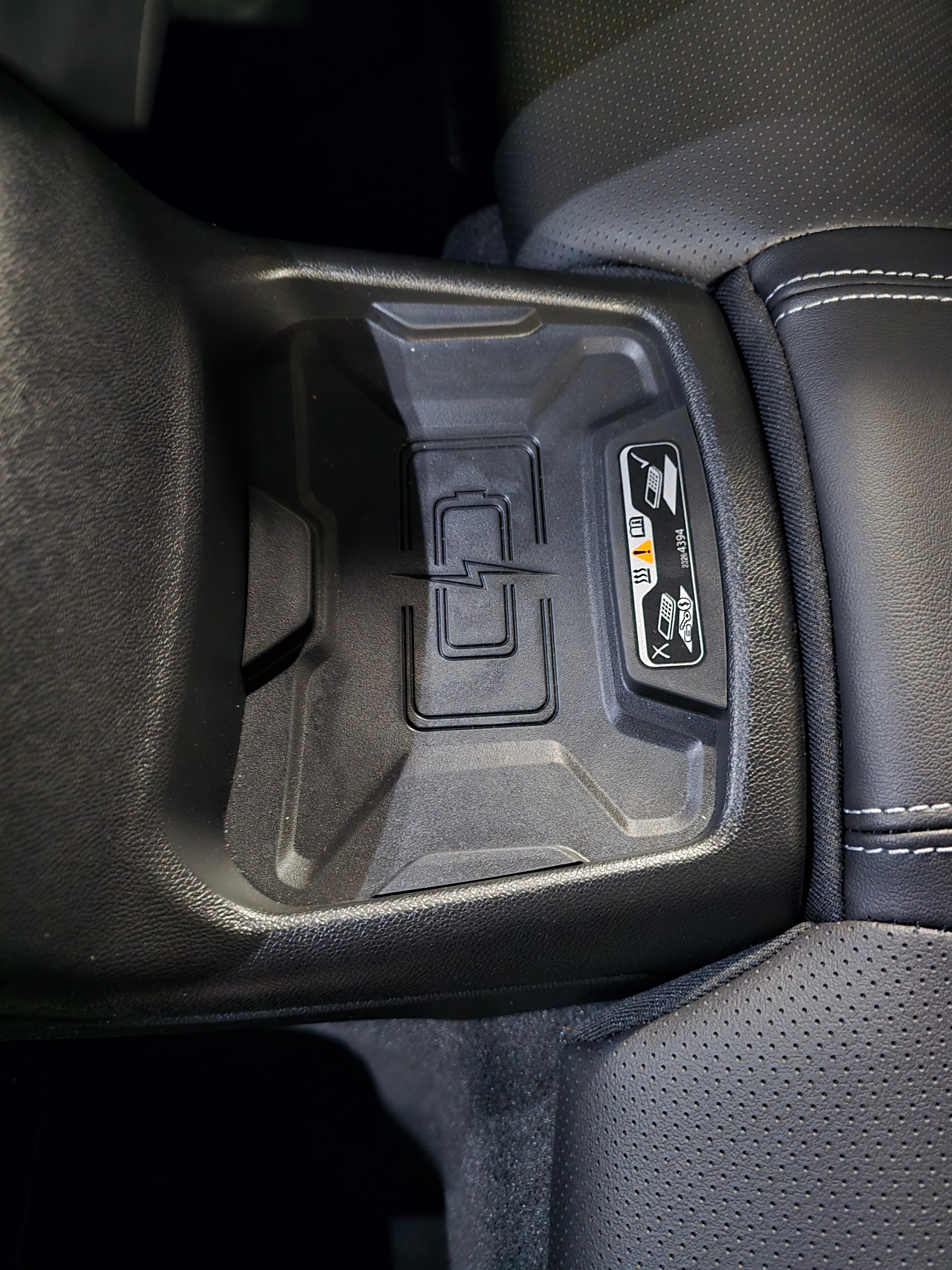 CHEVROLET SS 6.2 V8-image-19
