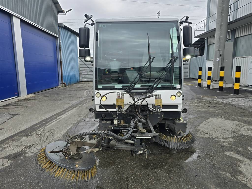 BUCHER CityCat 5006 4.5-image-7