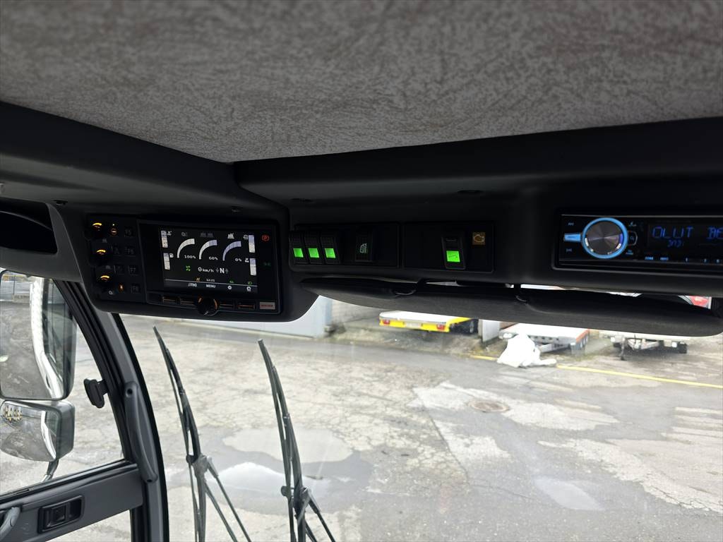 BUCHER CityCat 5006 4.5-image-10