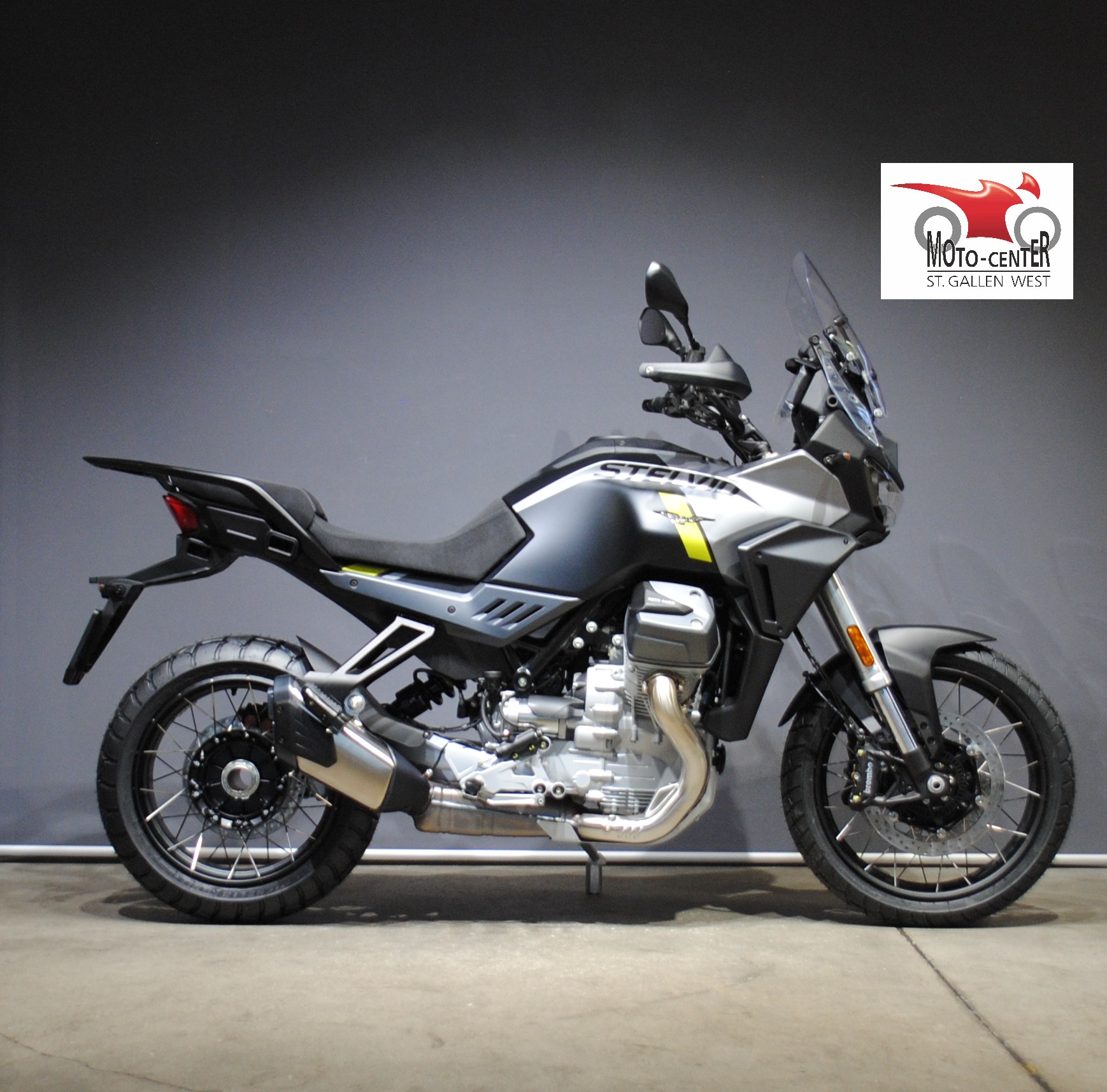 MOTO GUZZI Stelvio-image-1