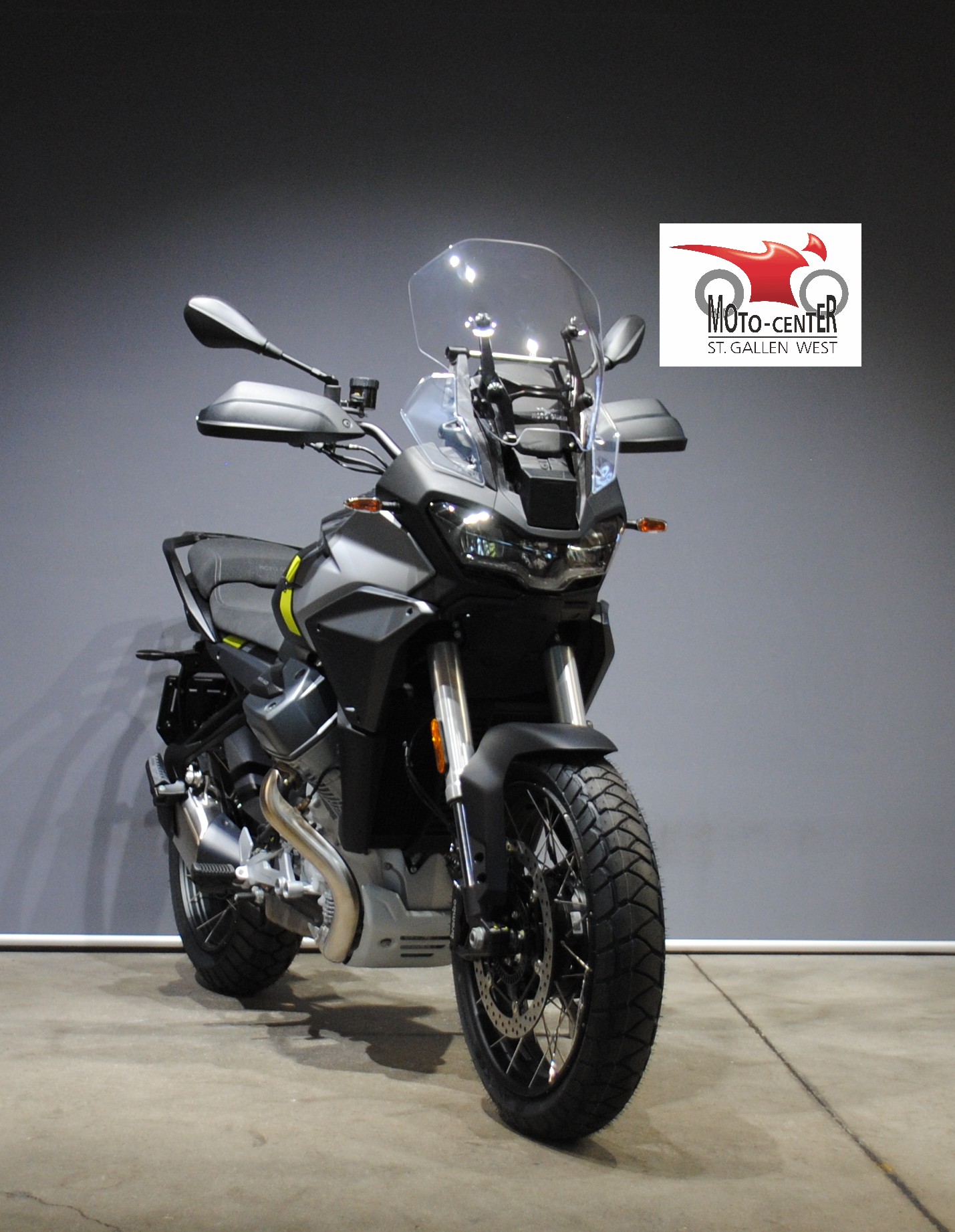 MOTO GUZZI Stelvio-image-0