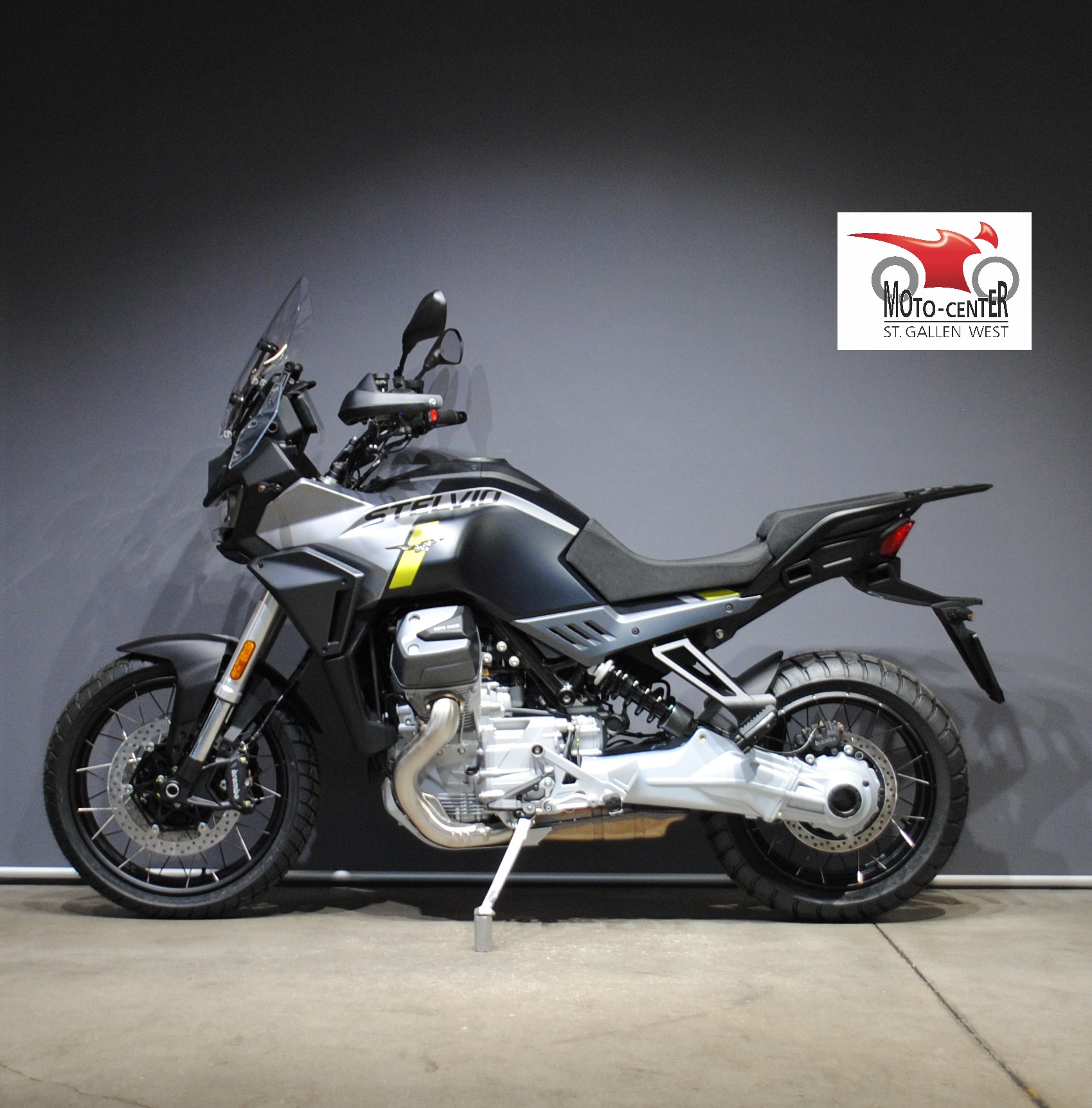 MOTO GUZZI Stelvio-image-2