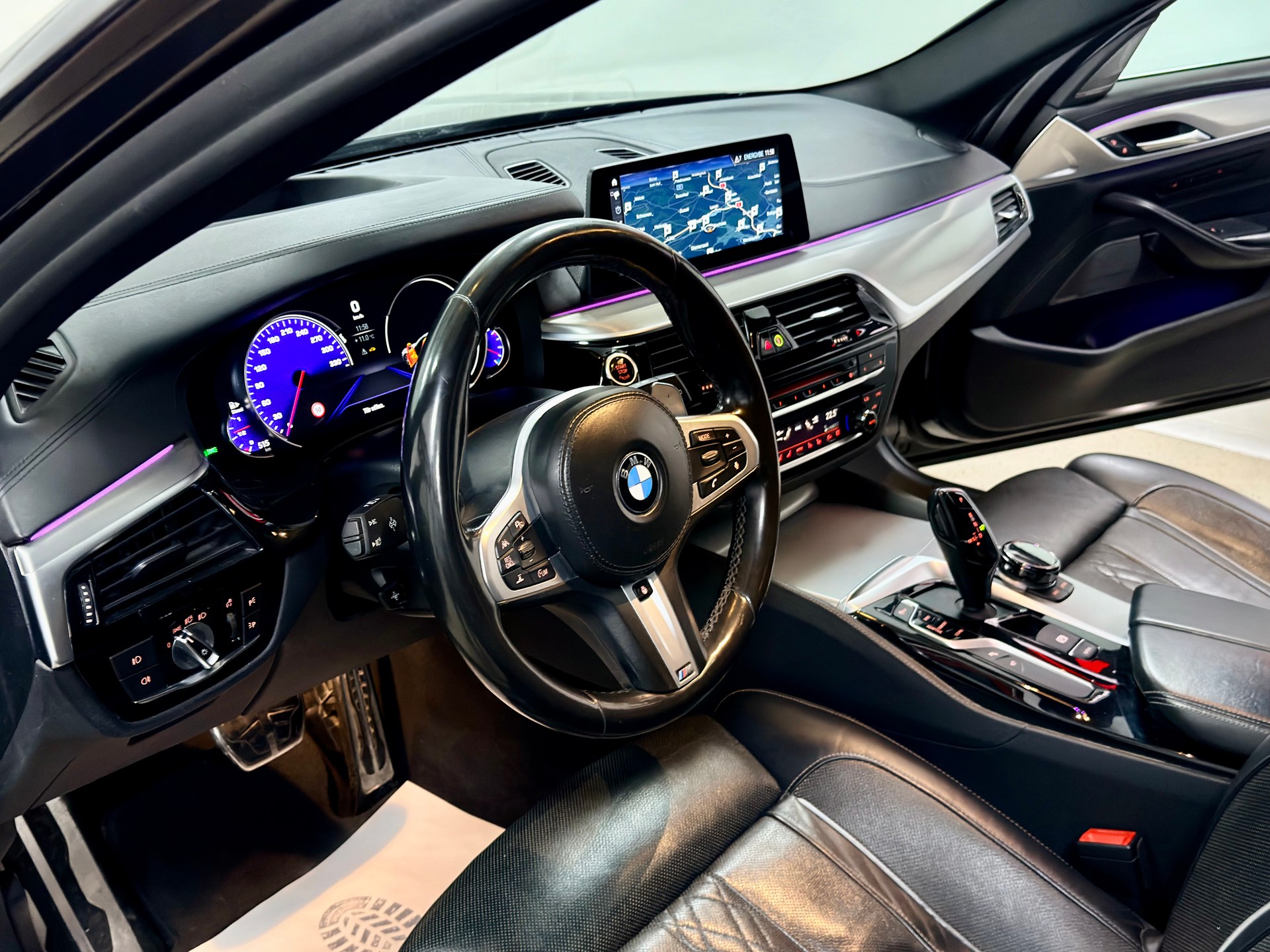 BMW 540d xDrive Touring Steptronic CH - FZG-image-9