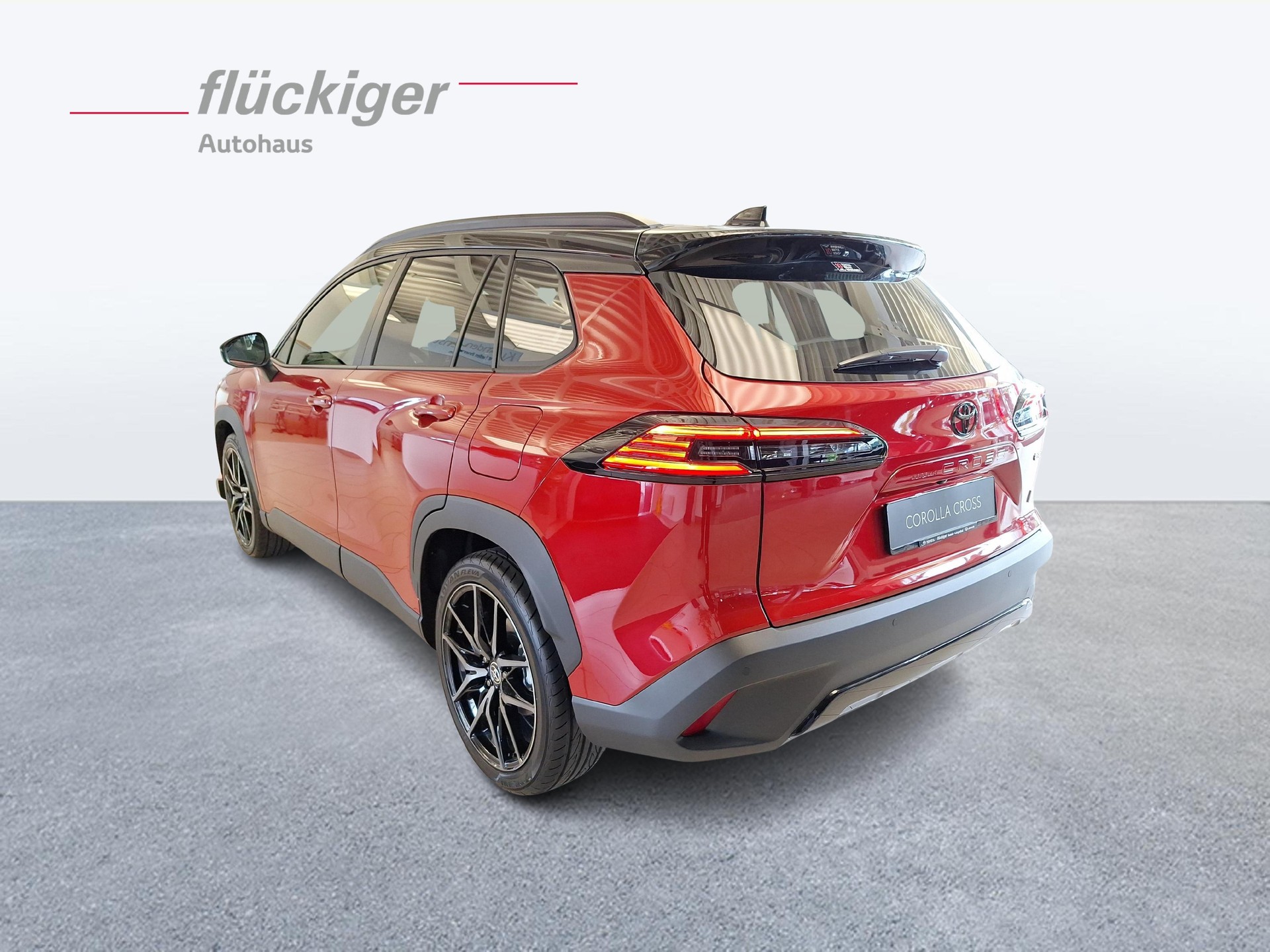 TOYOTA Corolla Cross 2.0 HSD GR Sport AWD-i-image-6