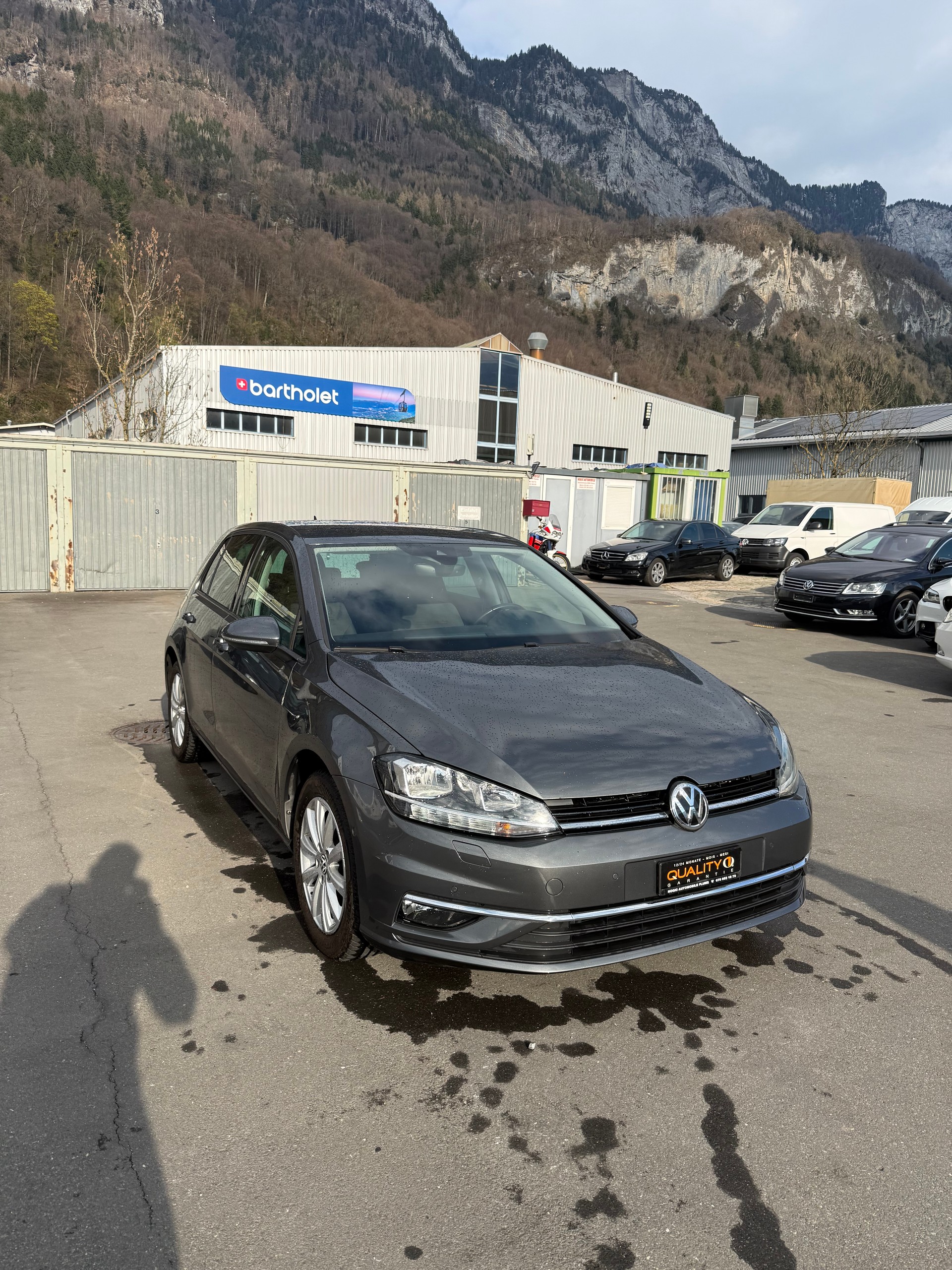 VW Golf 2.0 TDI Highline 4Motion DSG-showroom-element-2