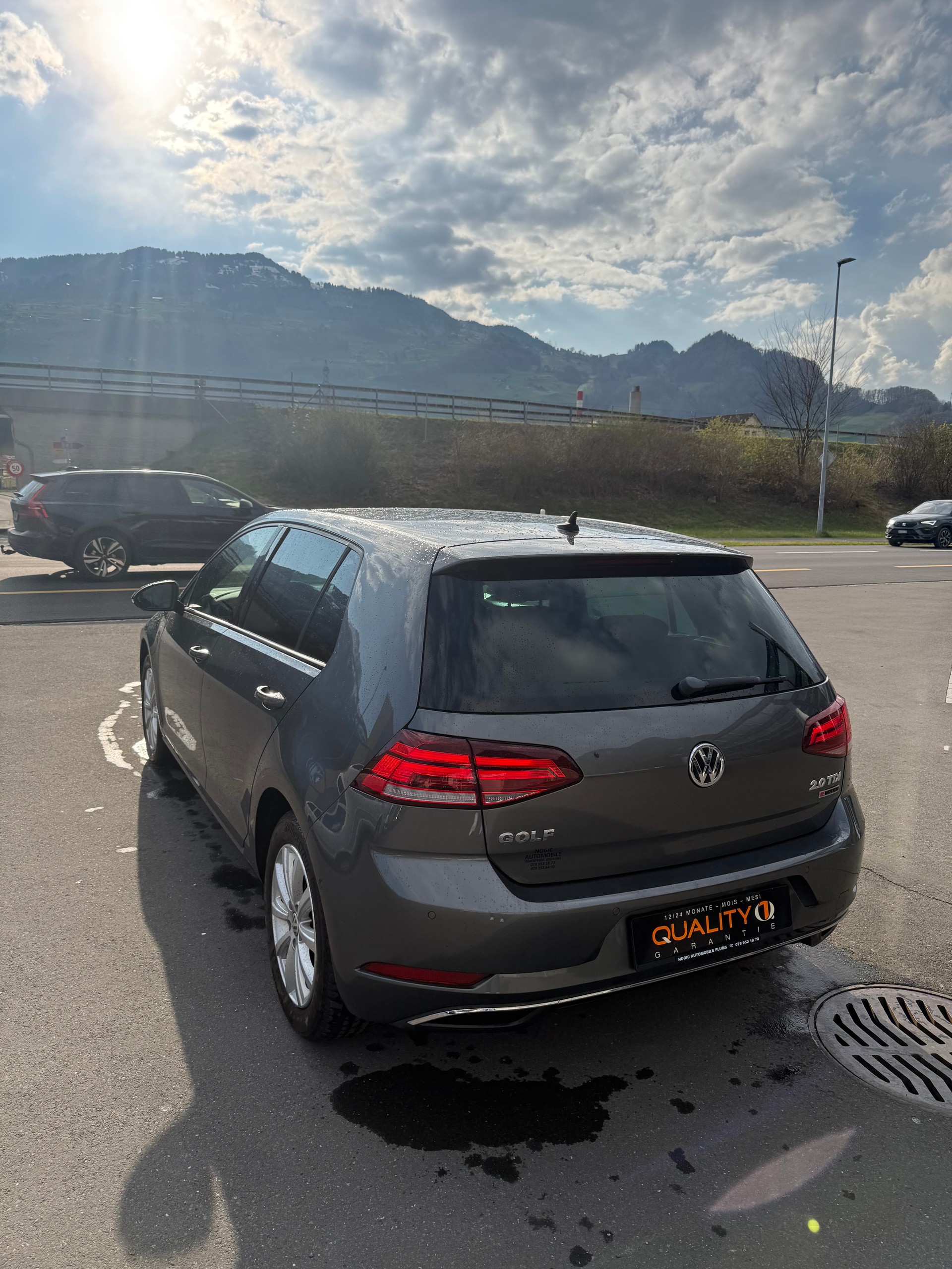 VW Golf 2.0 TDI Highline 4Motion DSG-image-14