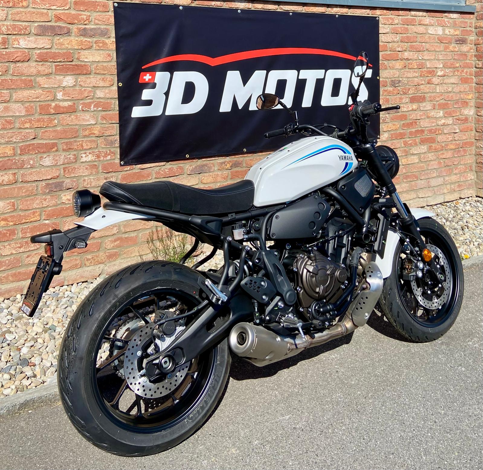 YAMAHA XSR 700-image-1