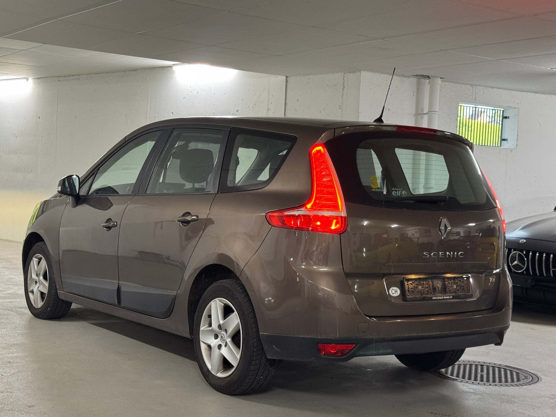 RENAULT Grand Scénic 1.2 16V Turbo Dynamique-image-4