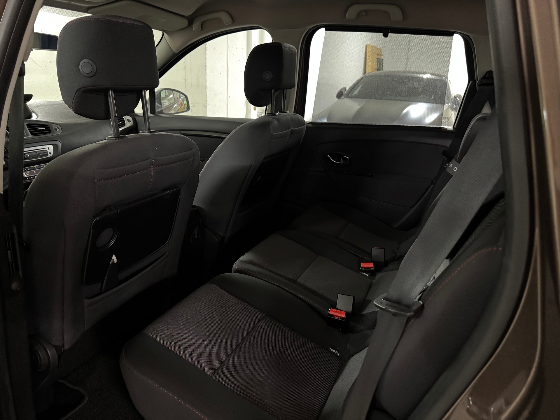 RENAULT Grand Scénic 1.2 16V Turbo Dynamique-image-12