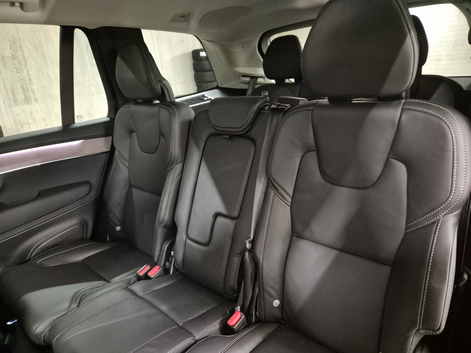 VOLVO XC90 2.0 T8 TE Plus Dark eAWD-image-11