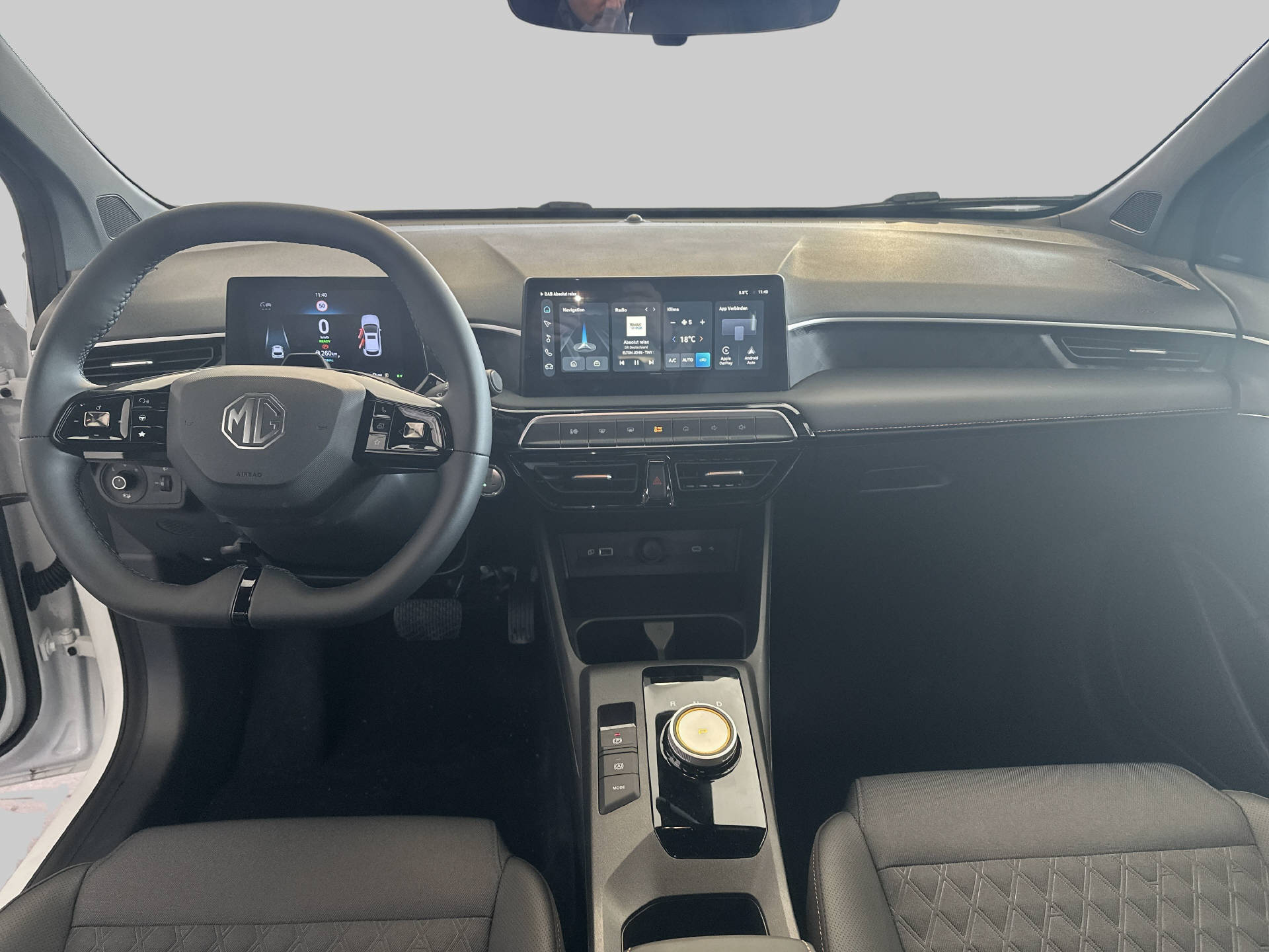 MG 3 1.5 Hybrid Luxury-image-4