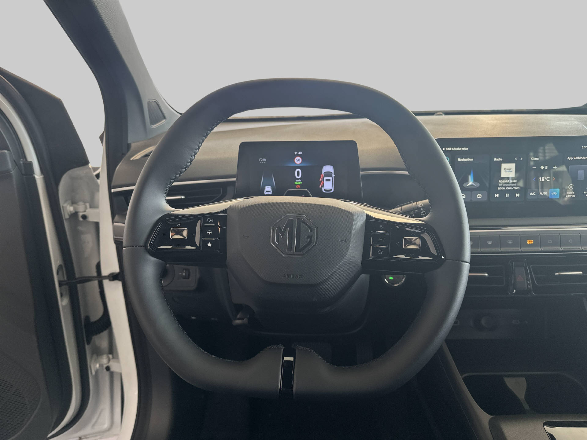 MG 3 1.5 Hybrid Luxury-image-6
