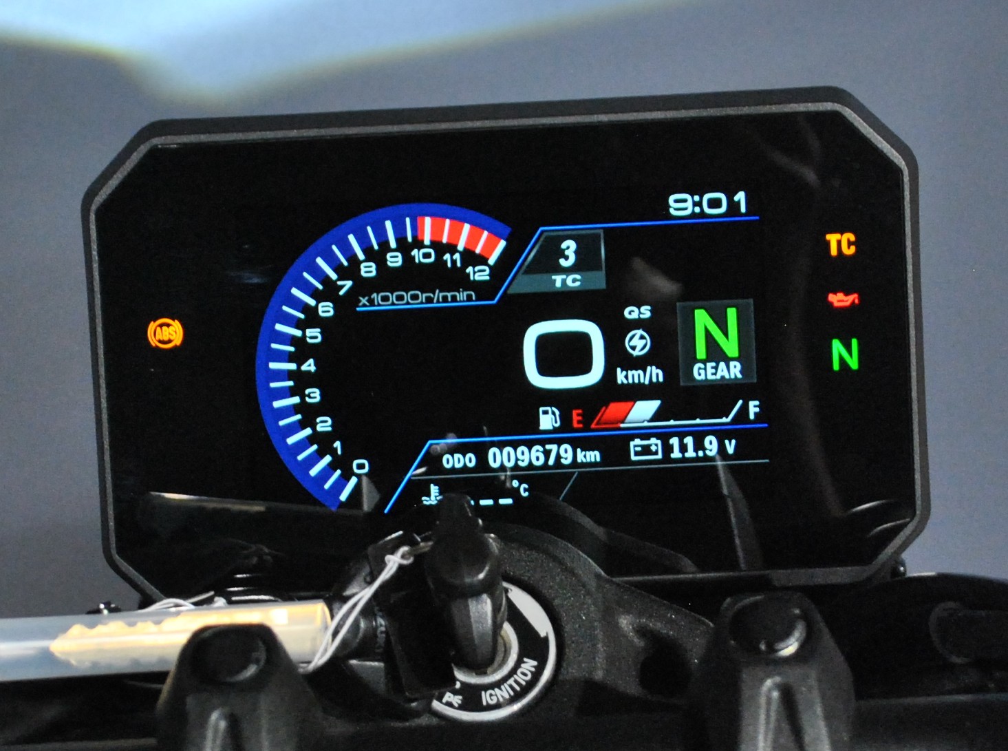 SUZUKI GSX 8 S (35kW)-image-5