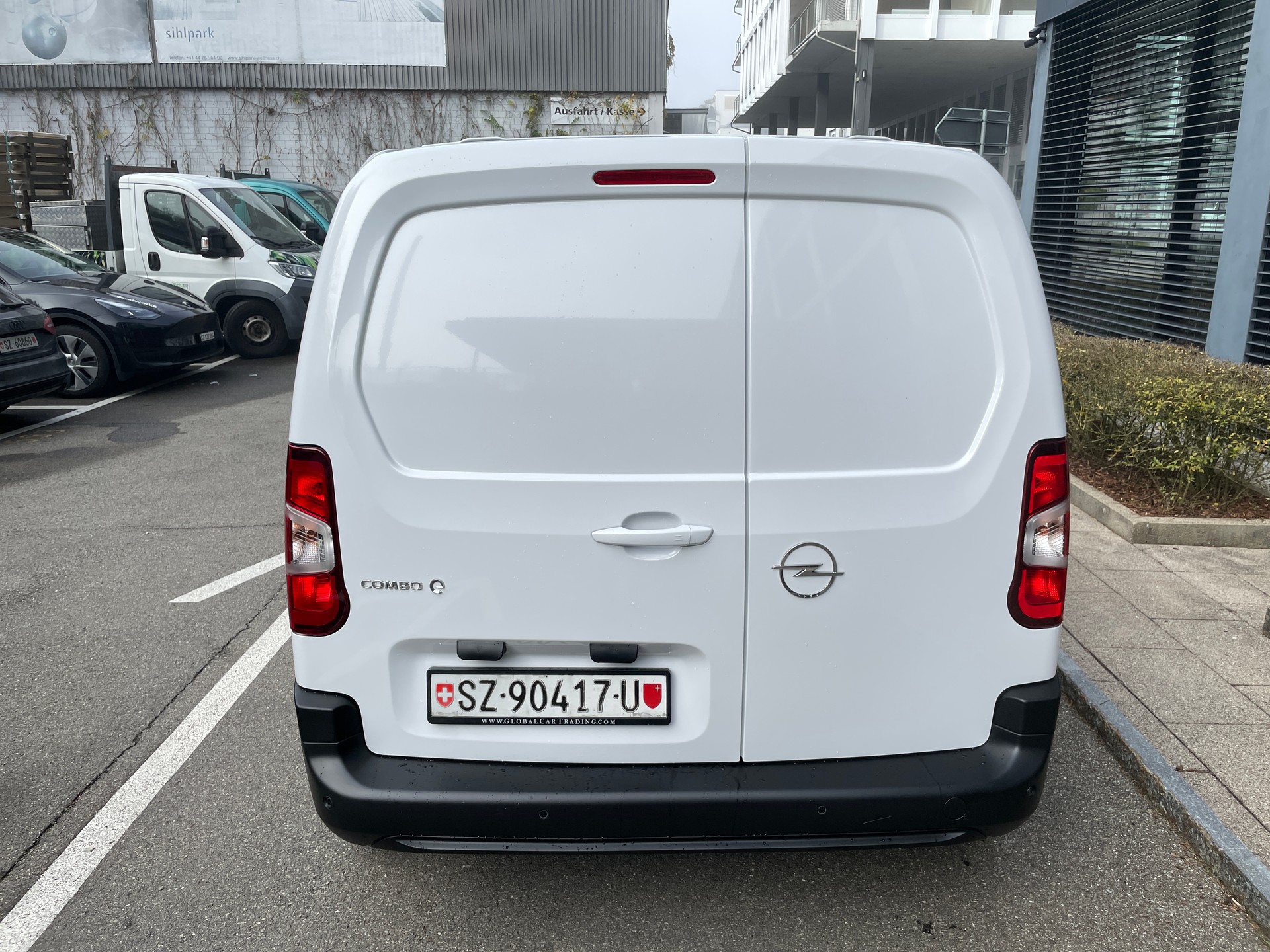 OPEL Combo-e 50 kWh Cargo-image-6