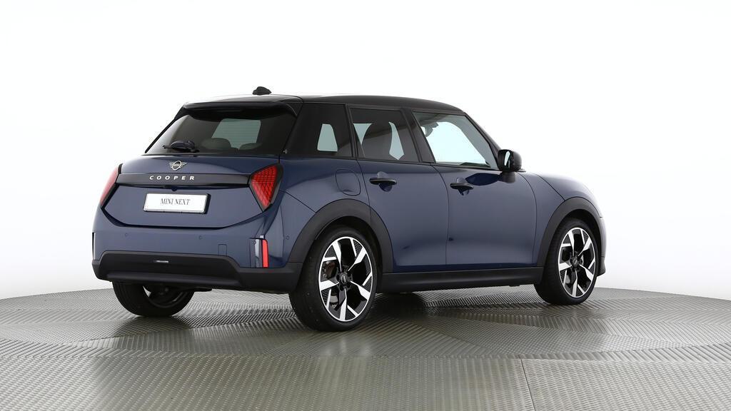 MINI Cooper 5 door C-image-4
