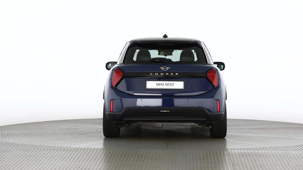 MINI Cooper 5 door C-image-13