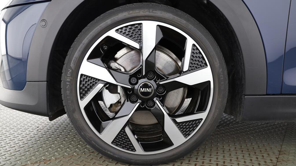 MINI Cooper 5 door C-image-7