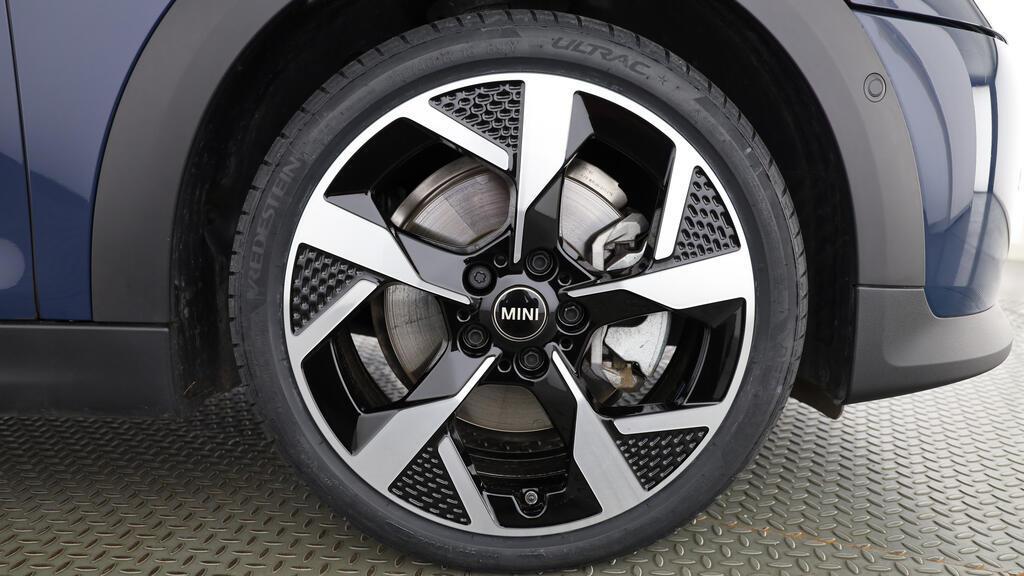 MINI Cooper 5 door C-image-10