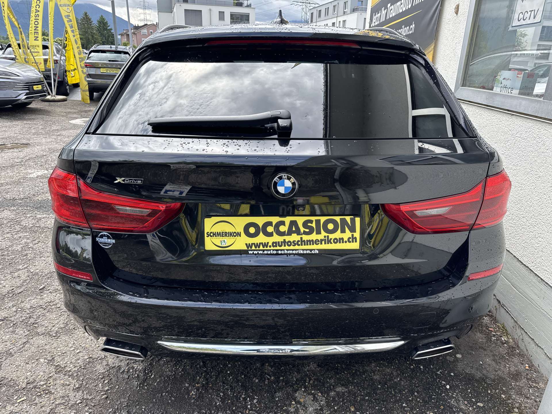 BMW 540d Touring Luxury Line 319PS xDrive Automat-image-3