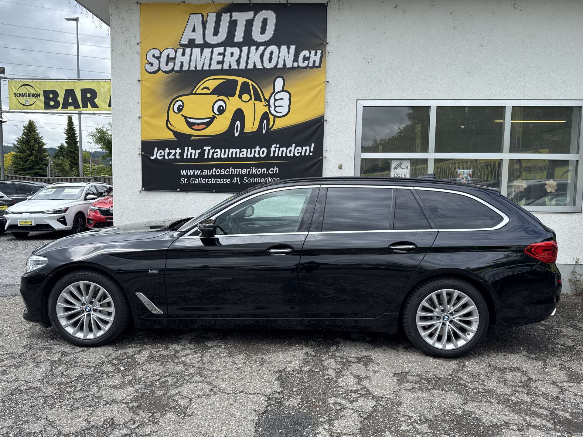 BMW 540d Touring Luxury Line 319PS xDrive Automat-image-4