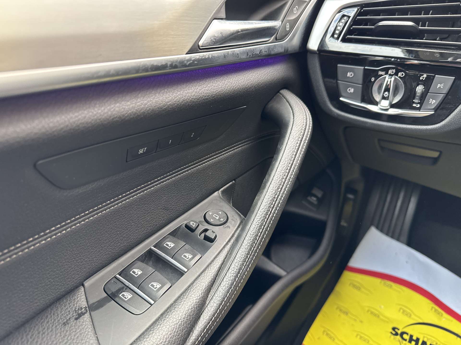BMW 540d Touring Luxury Line 319PS xDrive Automat-image-15