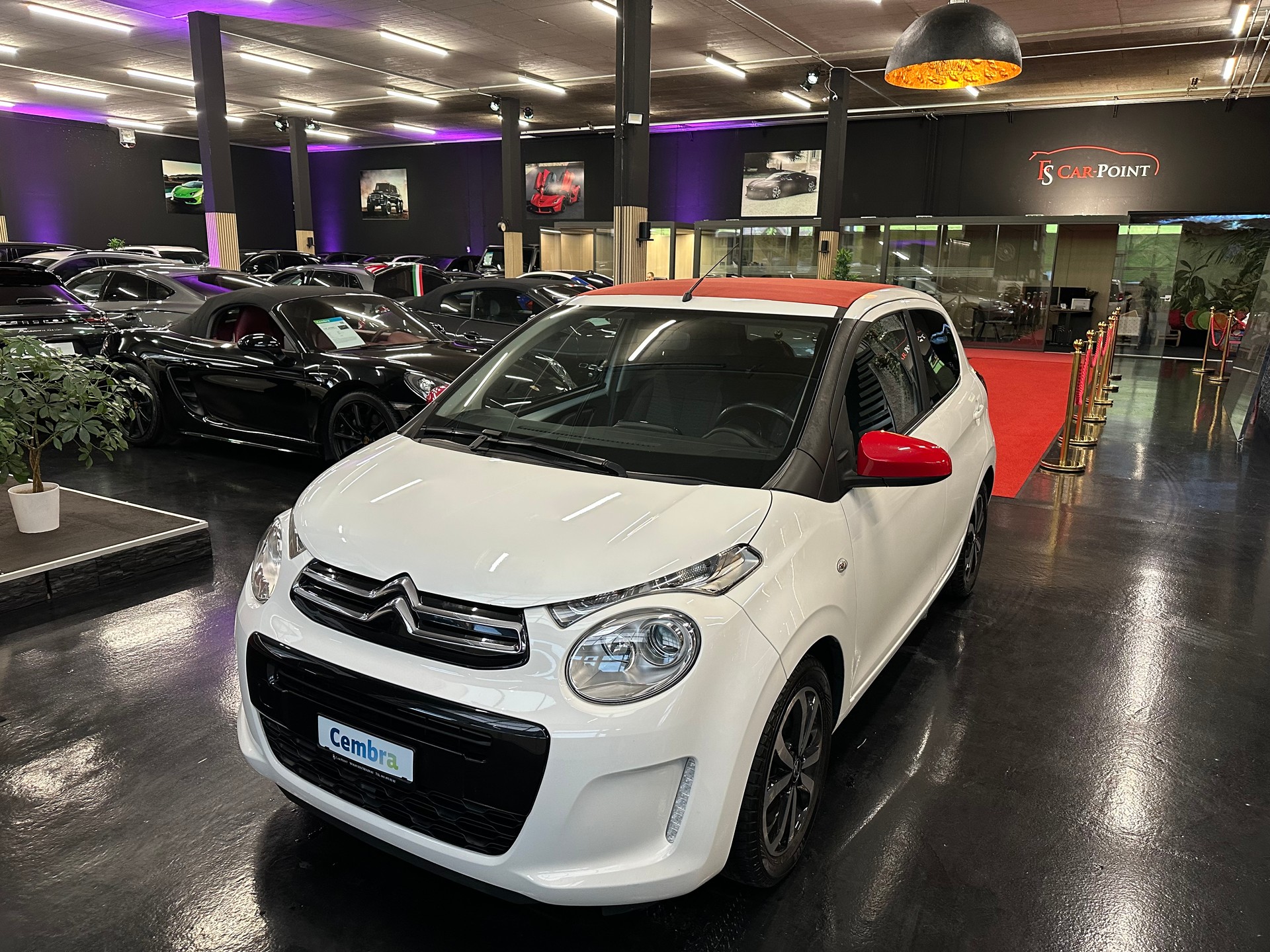 CITROEN C1 1.0 VTi ETG5 Shine Airscape-image-19