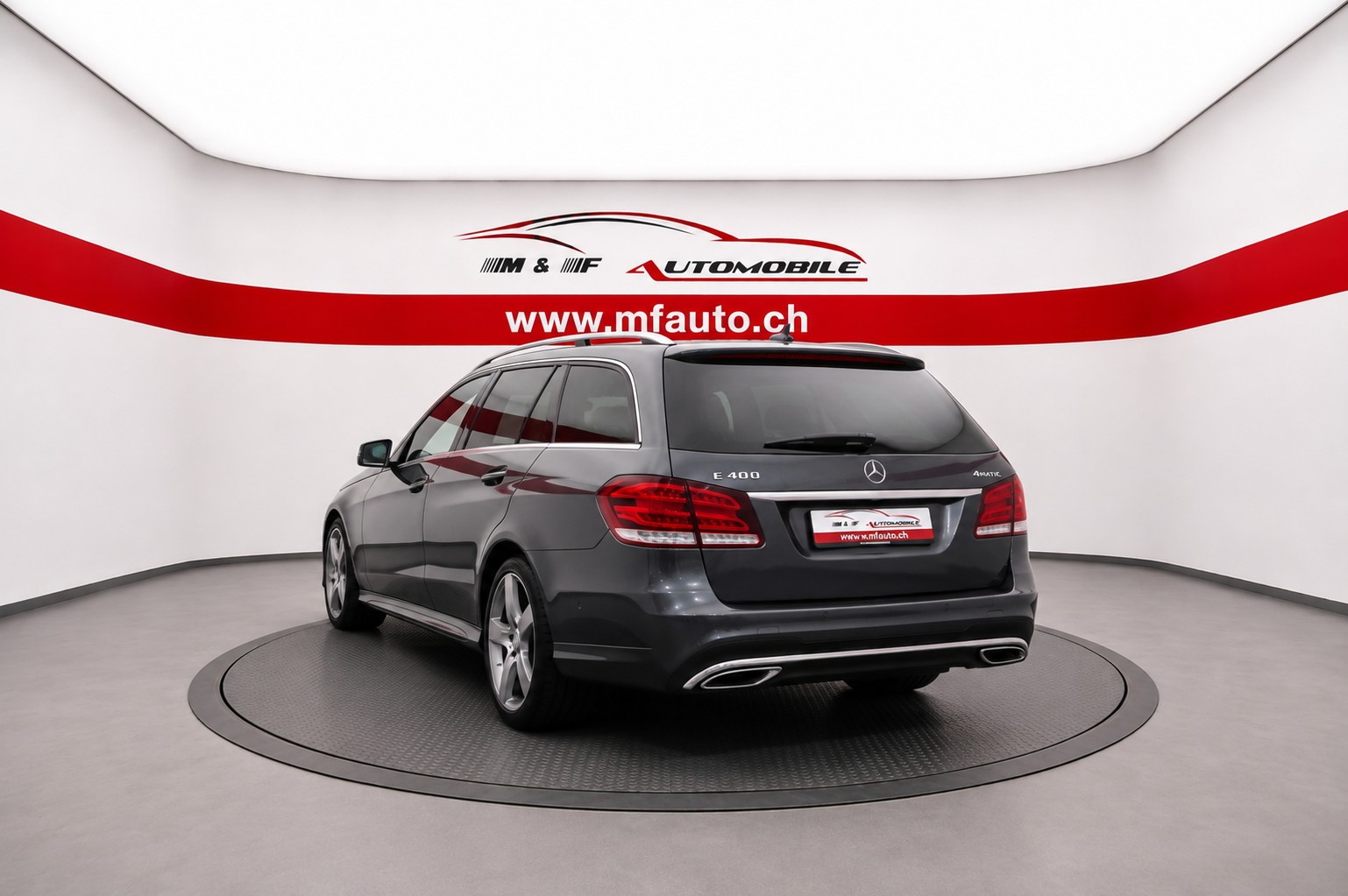MERCEDES-BENZ E 400 V6 Avantgarde 4matic Kombi-showroom-element-3