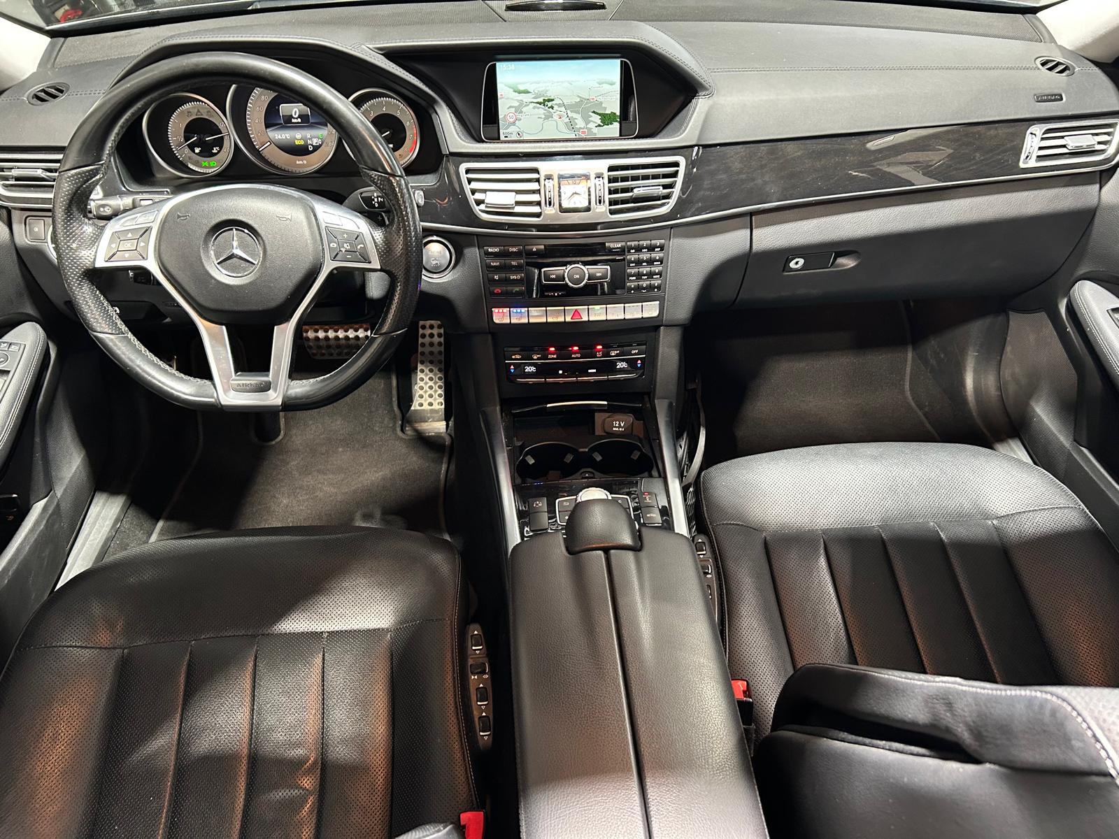 MERCEDES-BENZ E 400 V6 Avantgarde 4matic Kombi-image-13