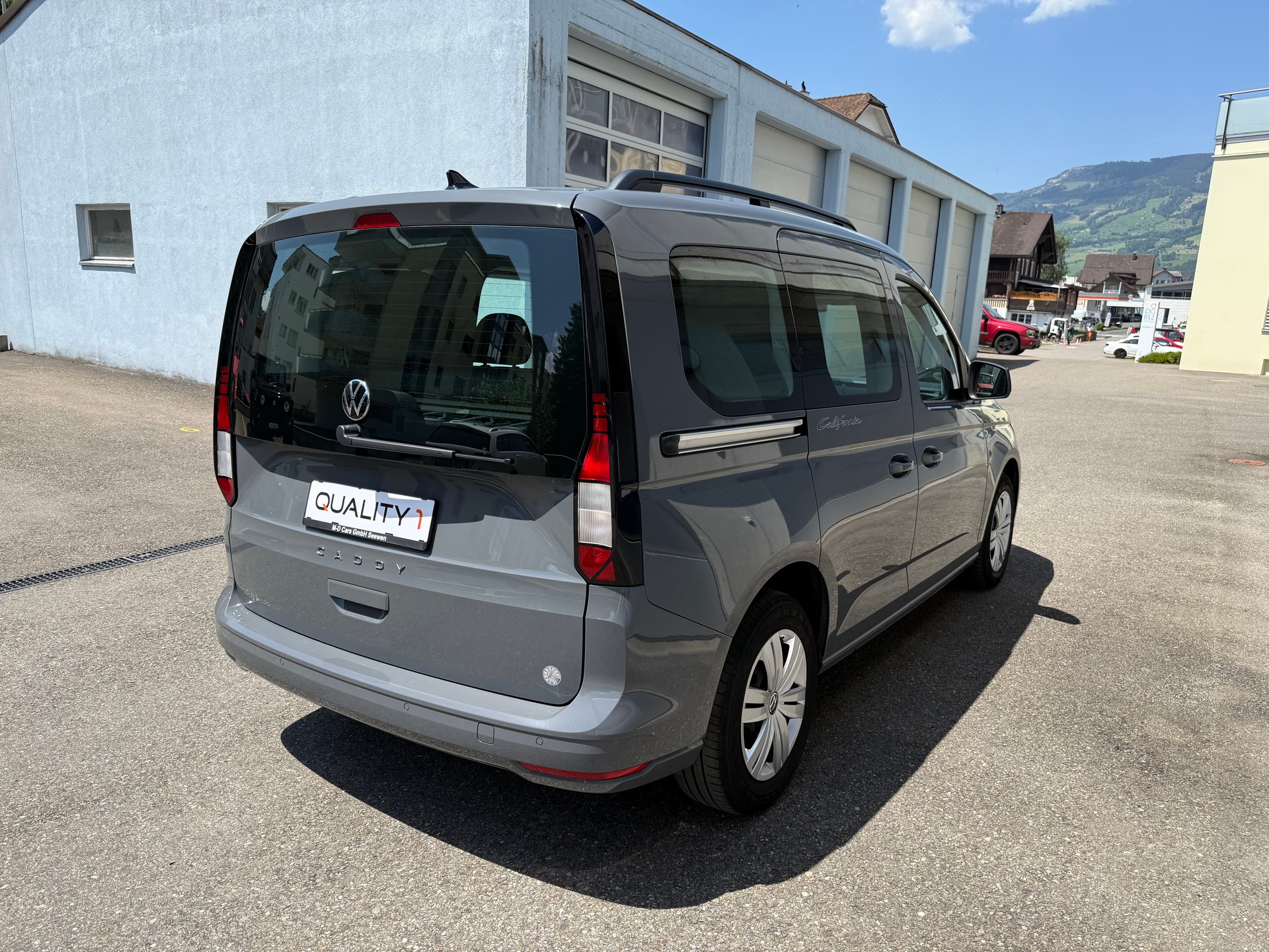 VW Caddy 2.0 TDI California Spirit DSG ** Werksgarantie**-showroom-element-3