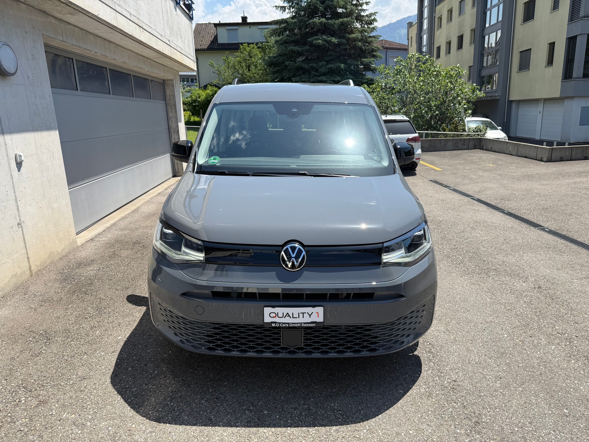 VW Caddy 2.0 TDI California Spirit DSG ** Werksgarantie**-showroom-element-1
