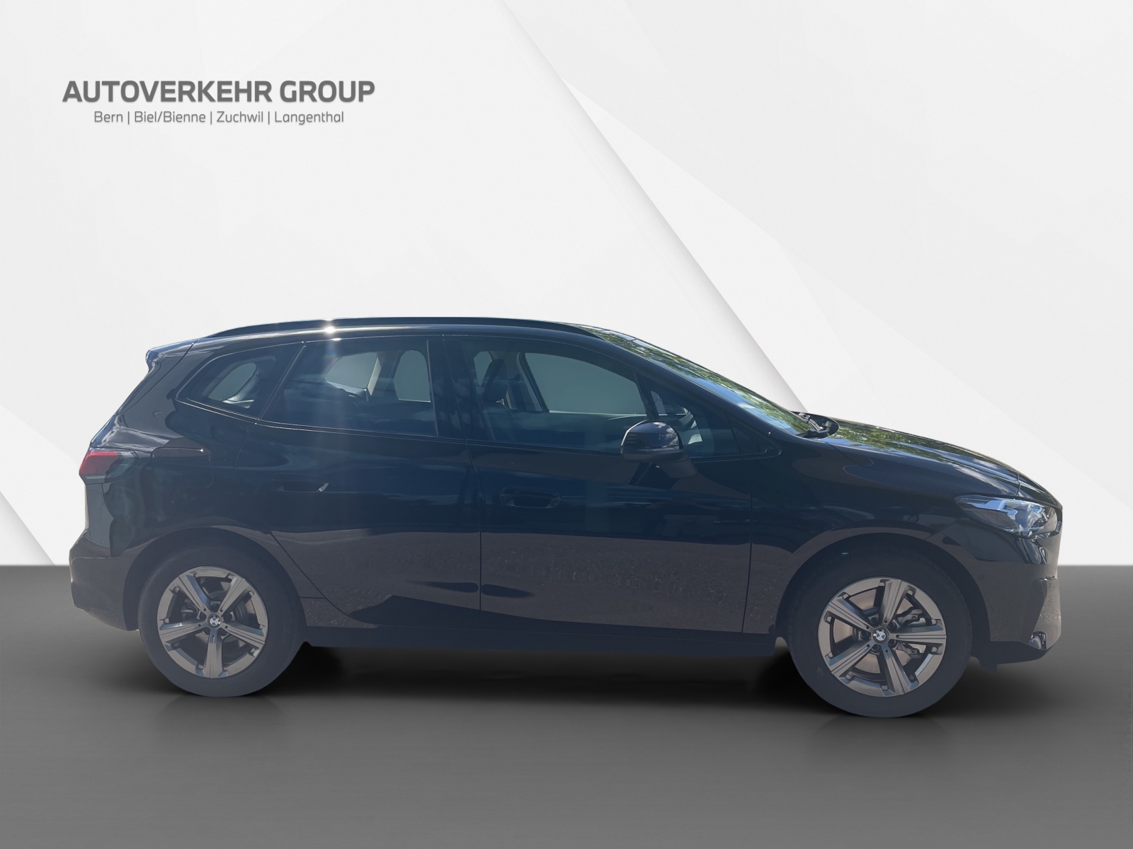 BMW 230e xDrive Act. Tourer-image-7