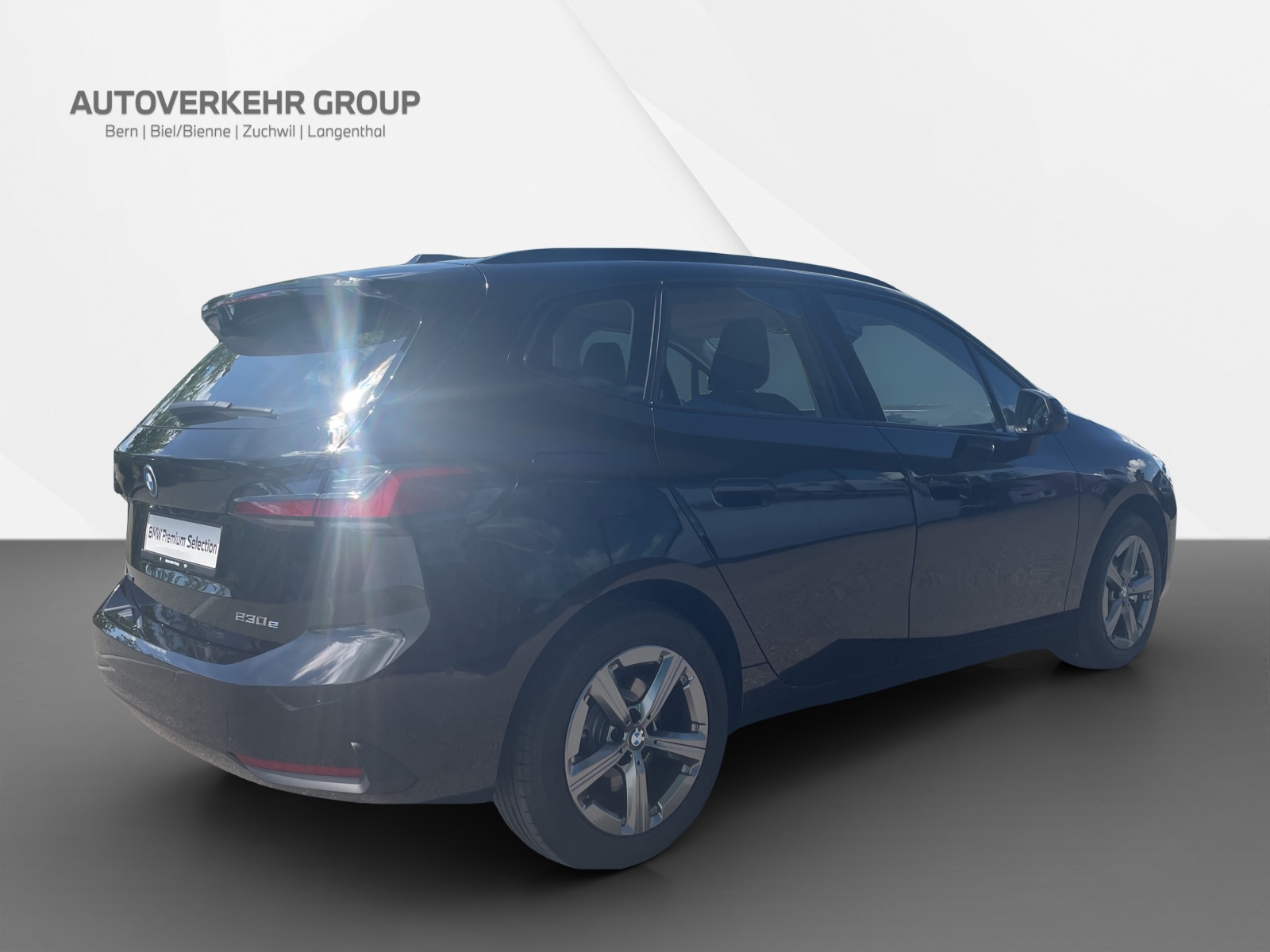 BMW 230e xDrive Act. Tourer-image-6