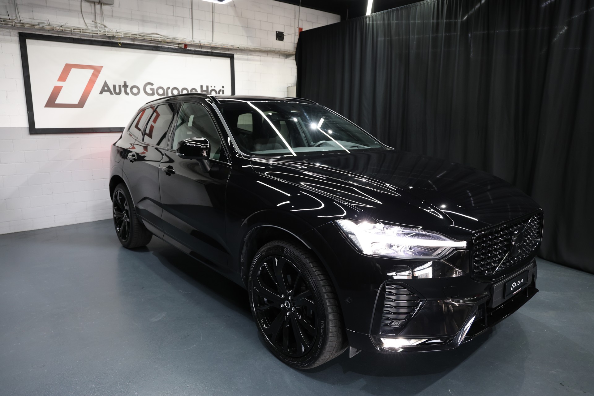 VOLVO XC60 B5 Benzin Mild Hybrid AWD Pure Ultra Dark Geartronic-image-11