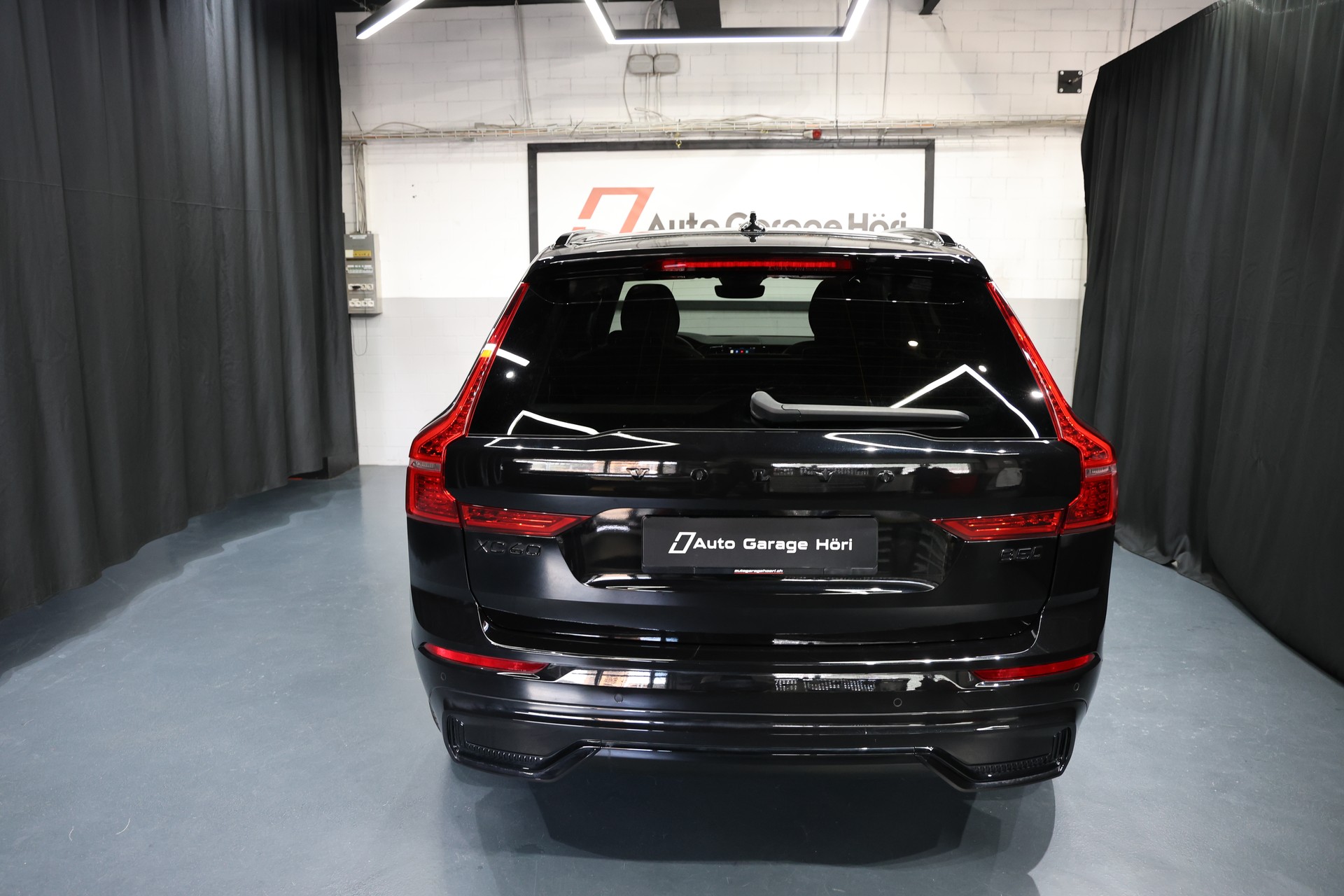 VOLVO XC60 B5 Benzin Mild Hybrid AWD Pure Ultra Dark Geartronic-image-20