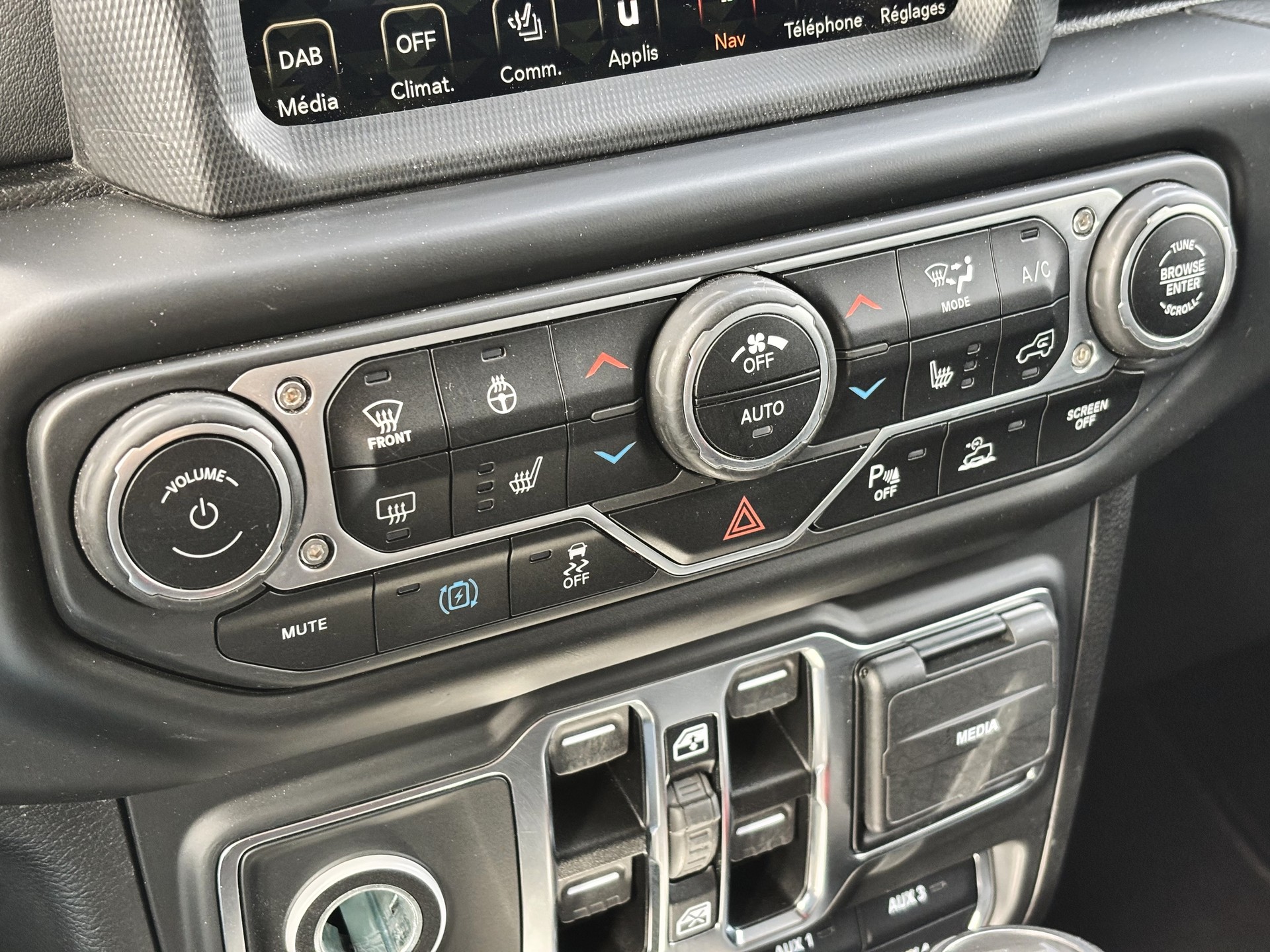 JEEP Wrangler 2.0 PHEV Unlimited 80th Anniversary Automatic-image-24