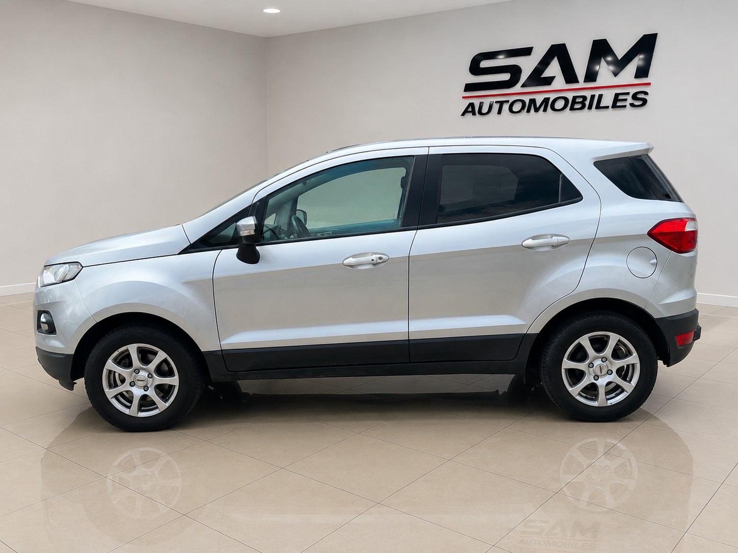 FORD EcoSport 1.0 SCTi Trend-image-7