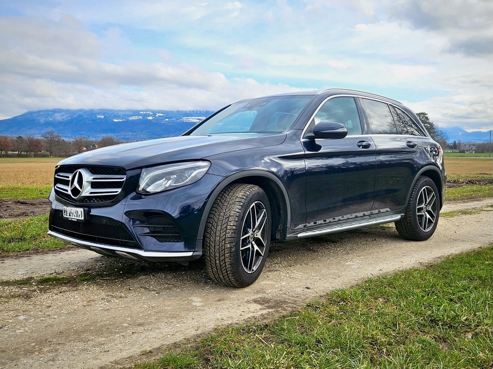 MERCEDES-BENZ GLC 250 AMG Line 4m