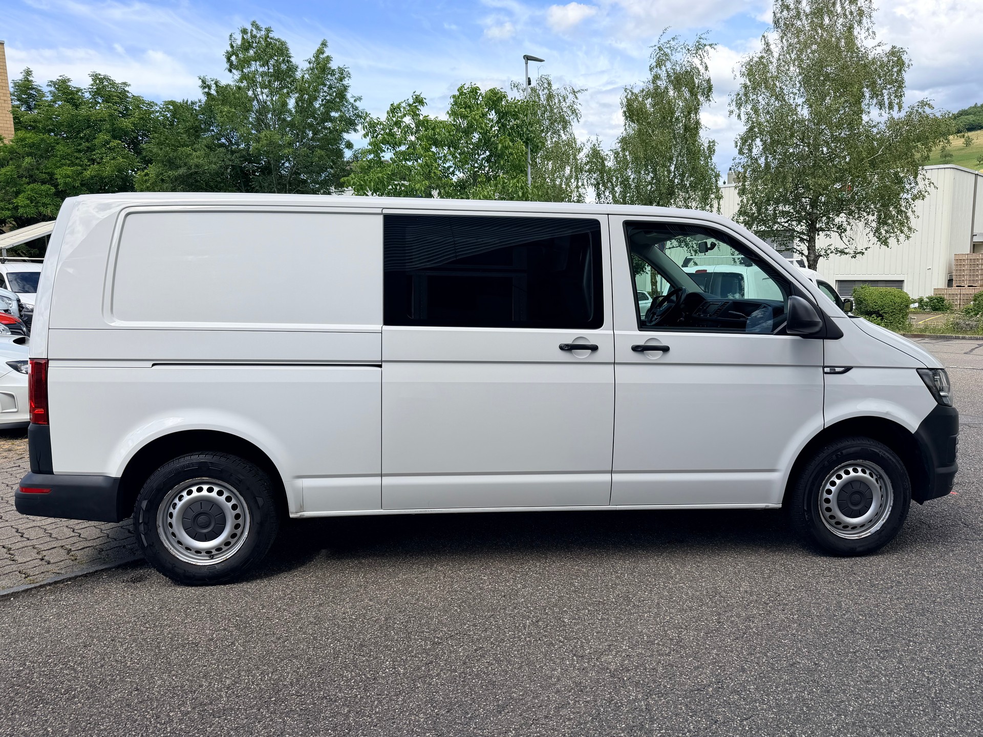 VW T6 2.0 TDI Euro 6-image-1