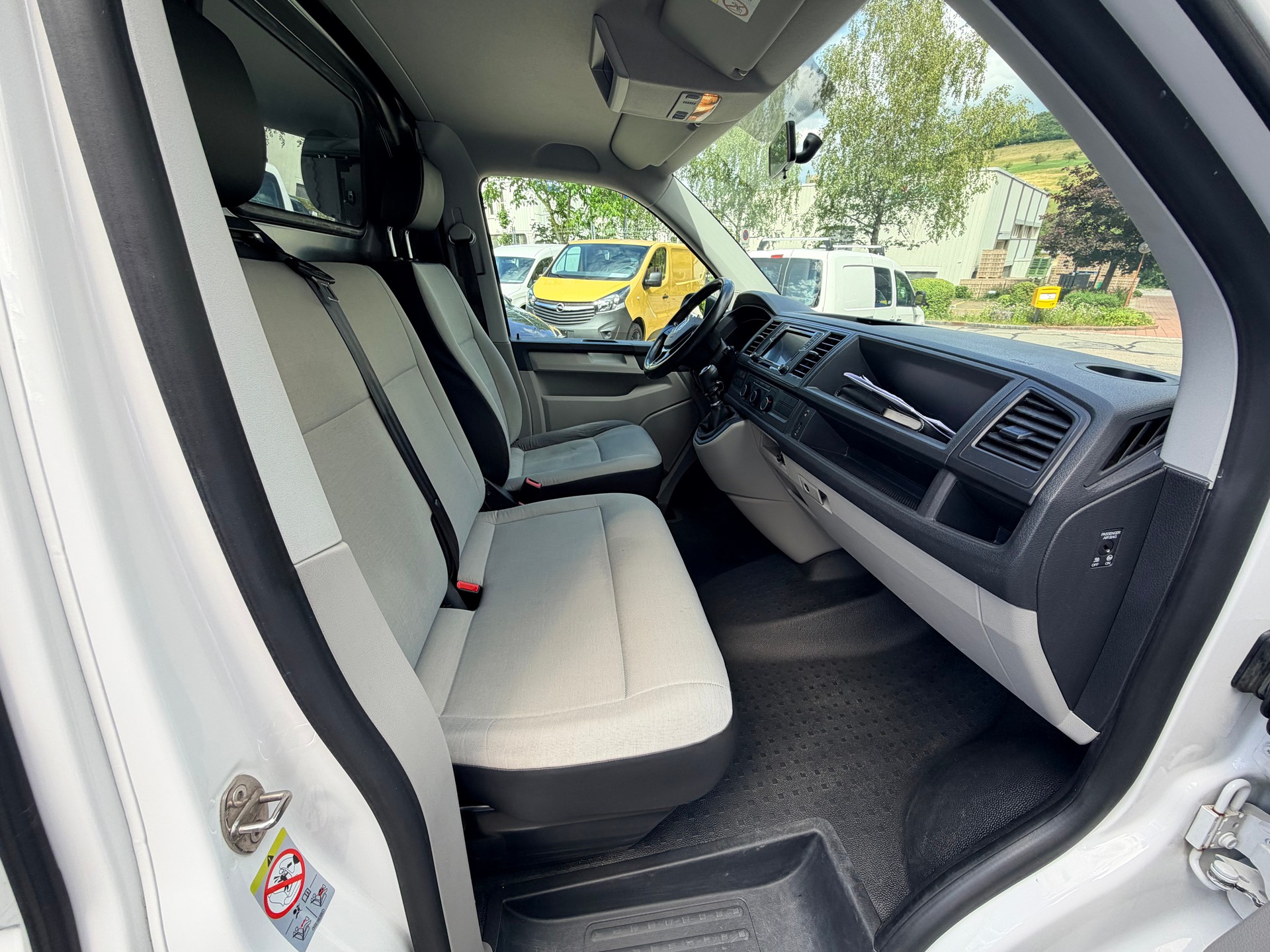 VW T6 2.0 TDI Euro 6-image-8