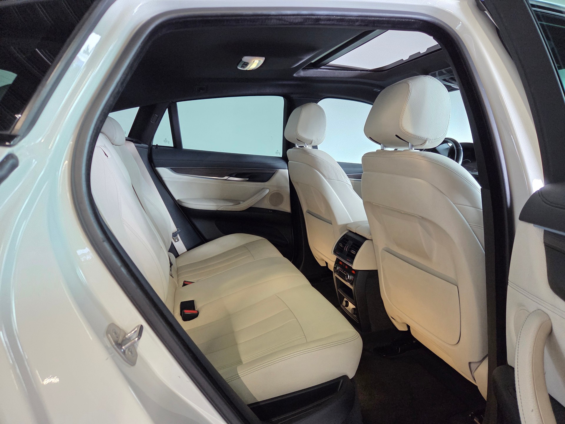 BMW X6 40d xDrive M-Sport-image-20
