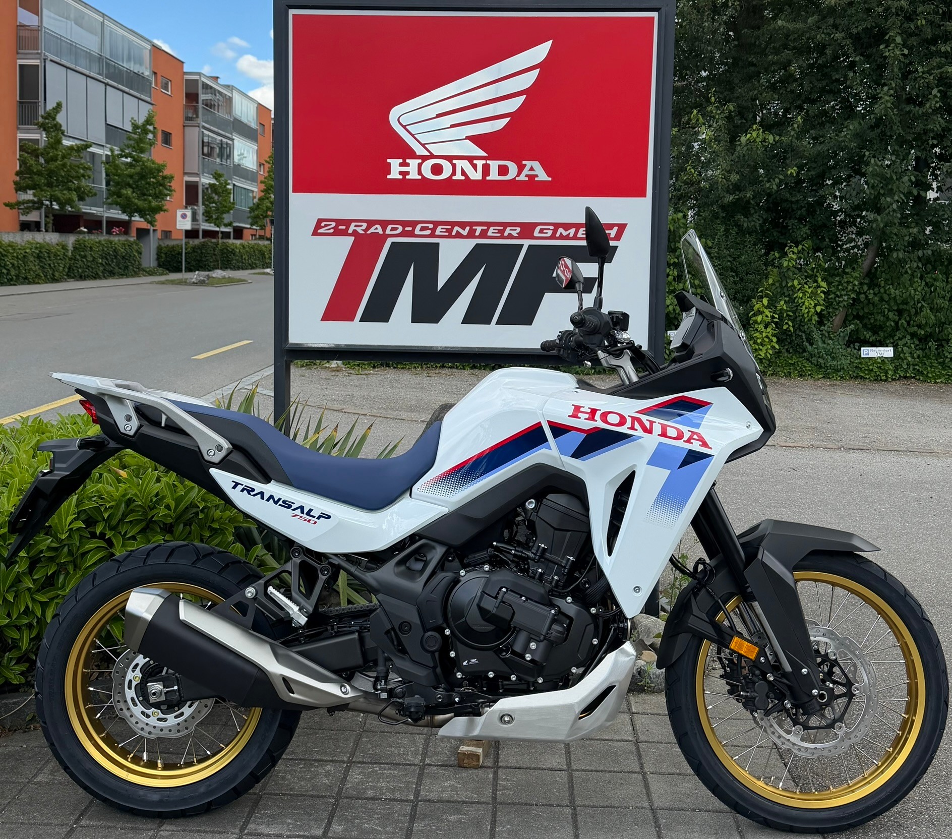 HONDA E CLUTCH VERSION-image-0