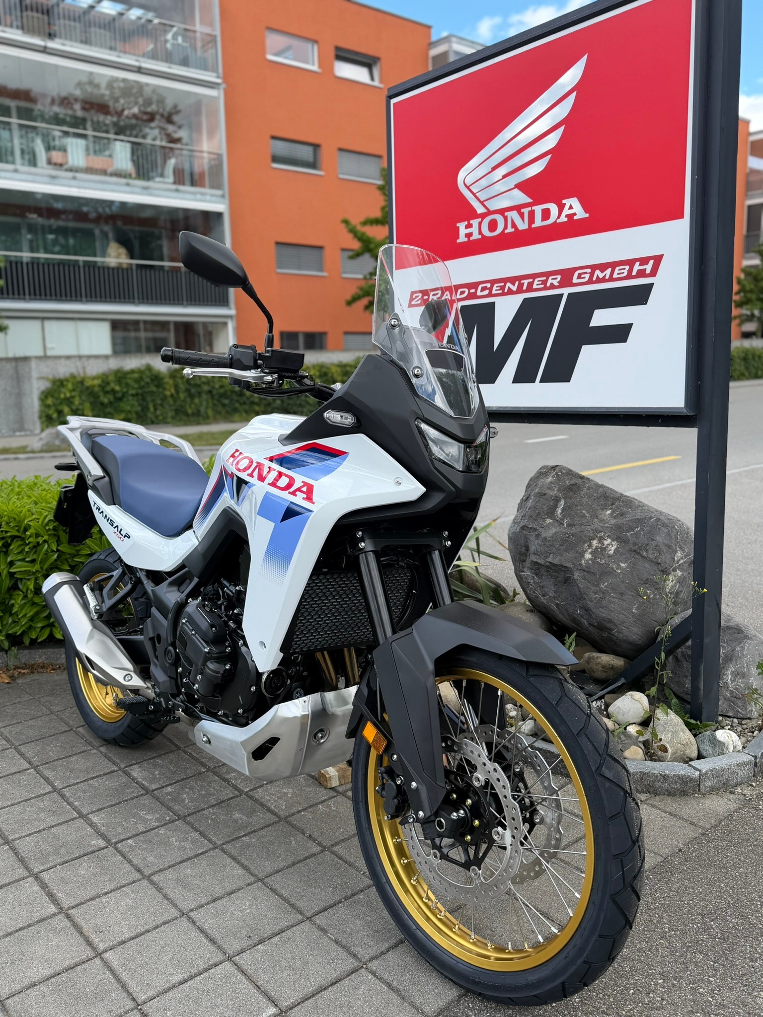 HONDA E CLUTCH VERSION-image-1