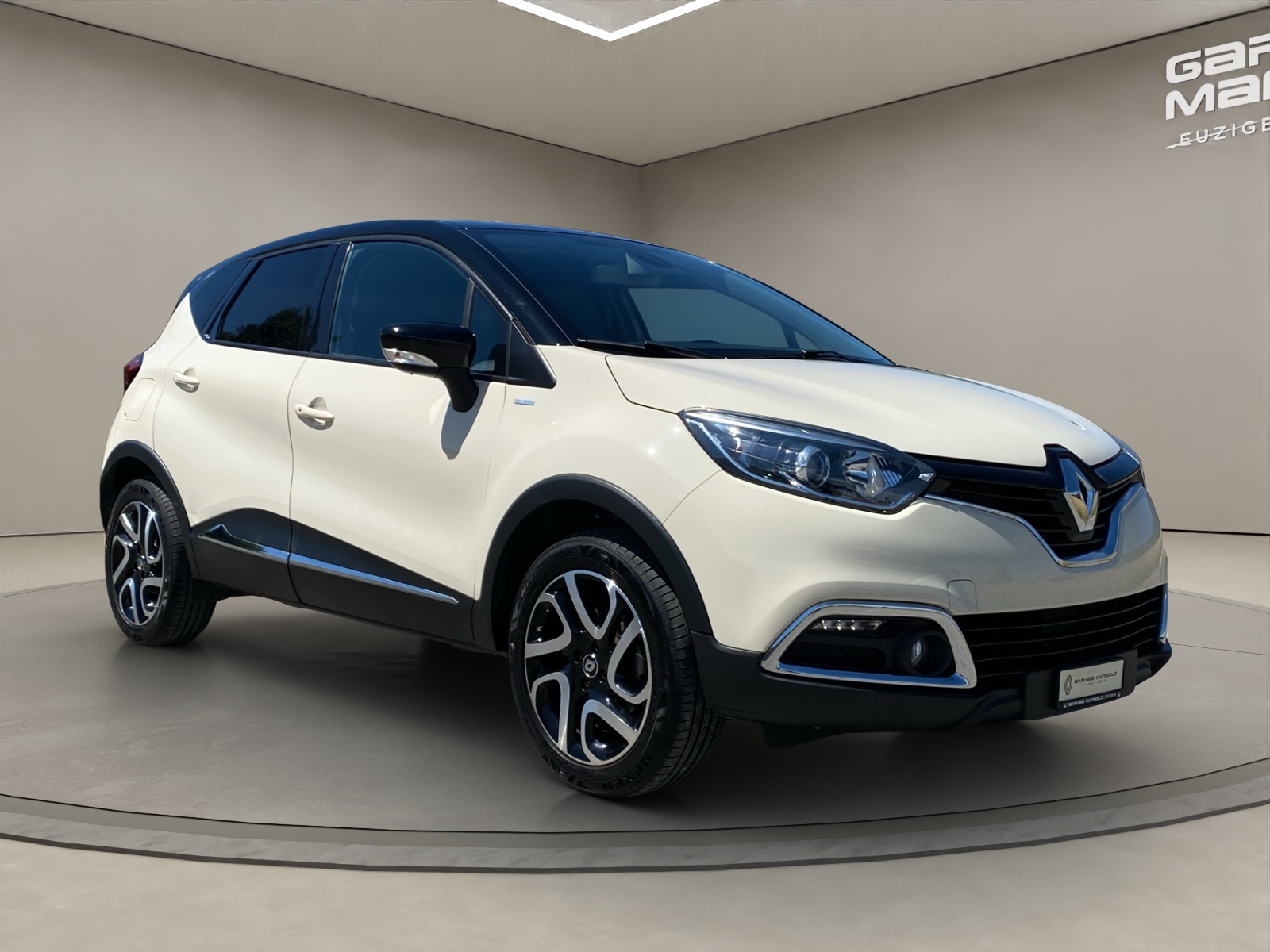 RENAULT Captur 1.2 T 16V Swiss Edition EDC-image-6
