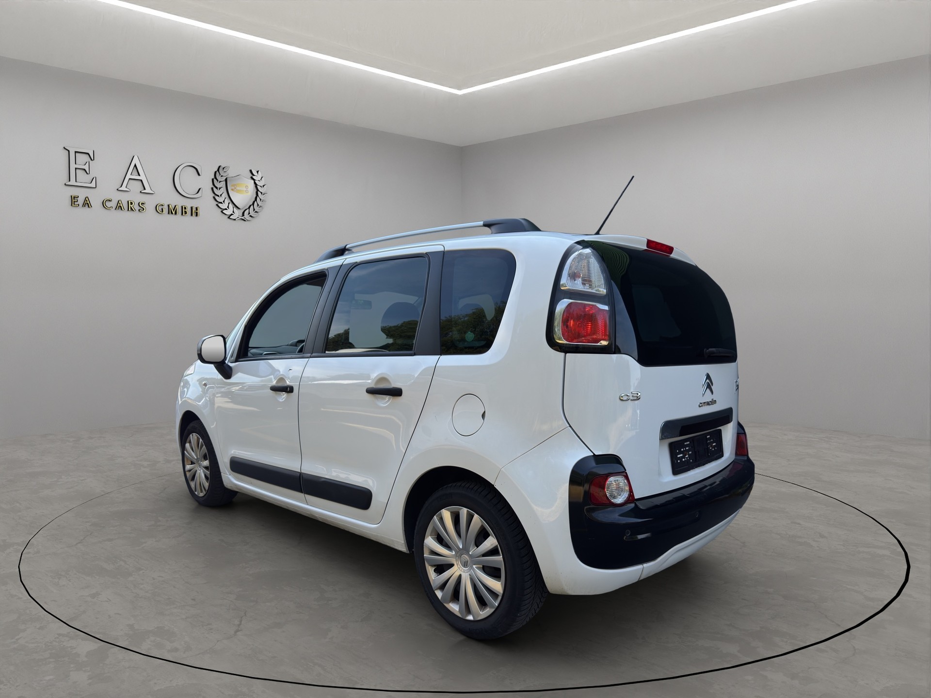 CITROEN C3 Picasso 1.2 Pure Tech Attraction-showroom-element-1
