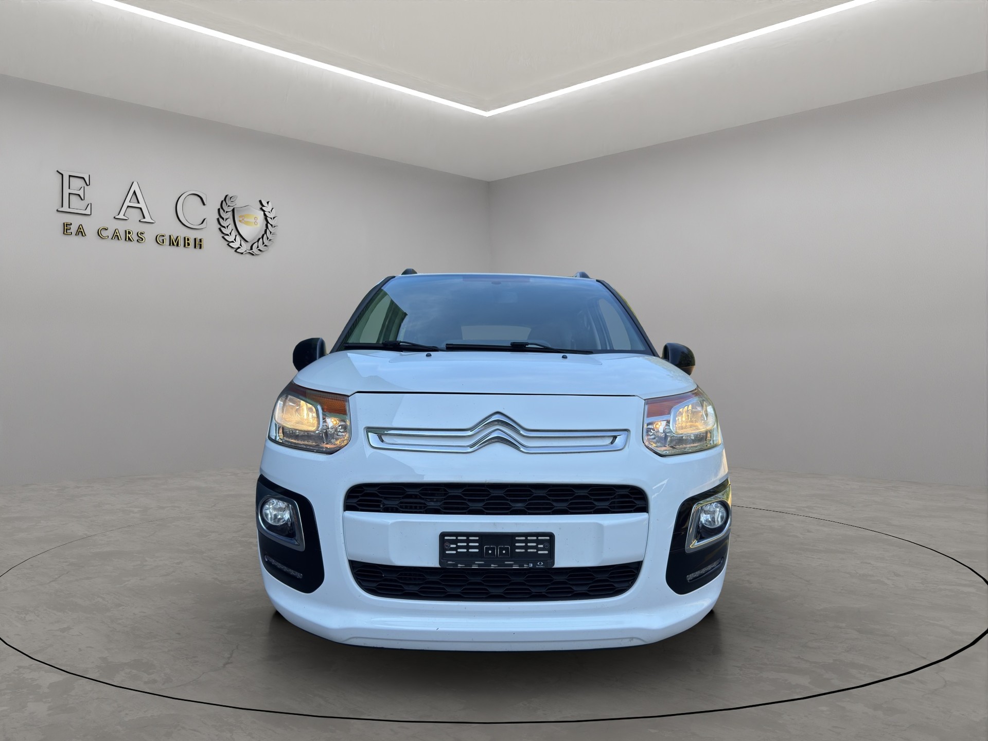 CITROEN C3 Picasso 1.2 Pure Tech Attraction-image-6