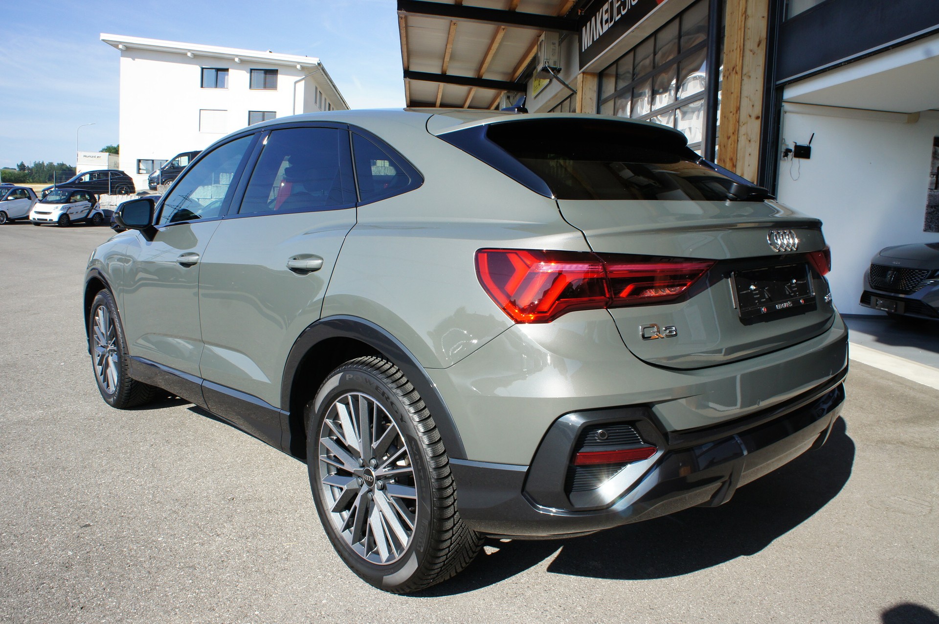 AUDI Q3 Sportback 35 TFSI Attraction S-tronic-showroom-element-2