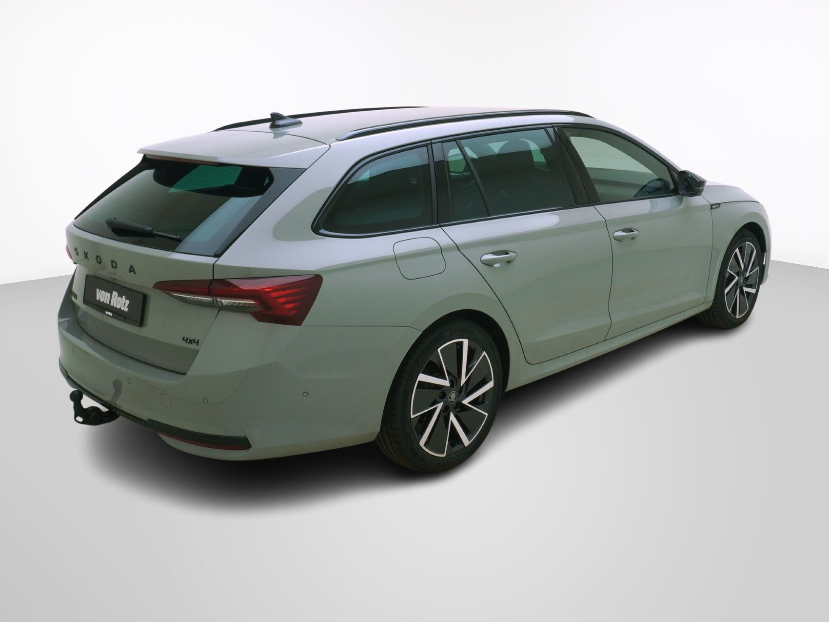 SKODA Octavia 2.0 TSI SportLine 4x4 DSG-image-4