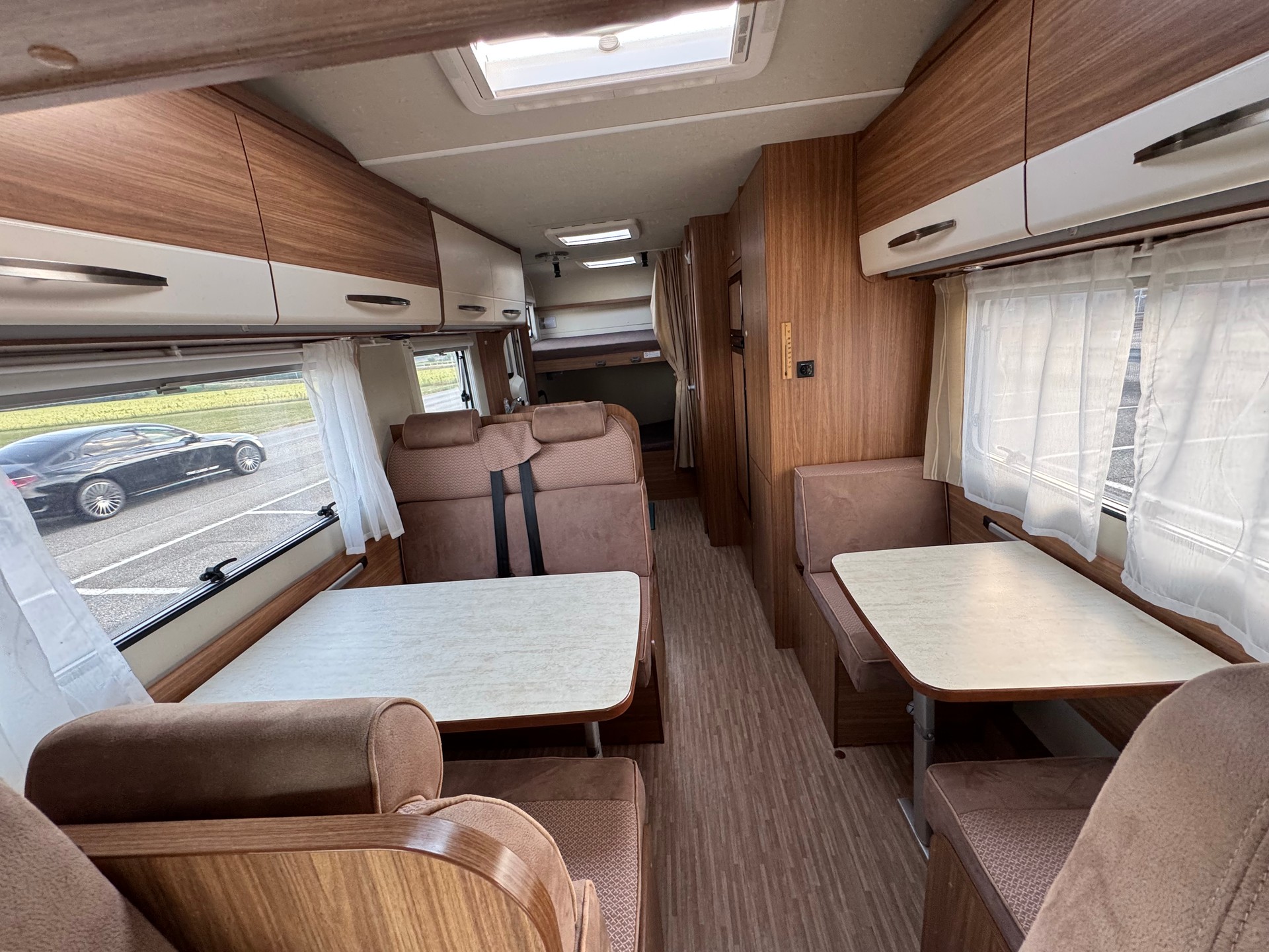 CARADO Capron A 461 Fiat Ducato - Stockbett Kajüte - 6 Personen - TV Sat - Rückfahrkamera - Klima-image-8
