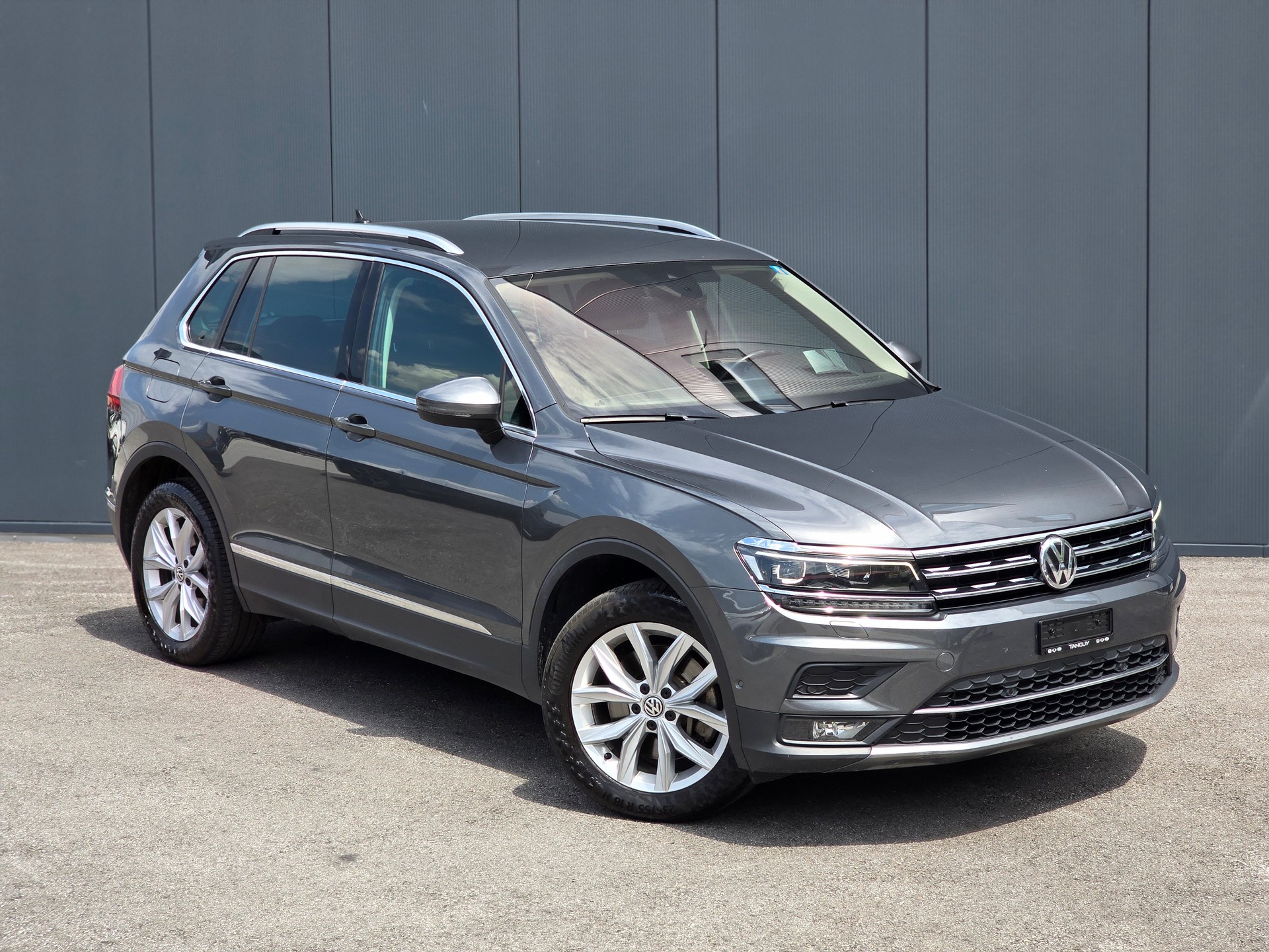 VW Tiguan 2.0TSI High 4M