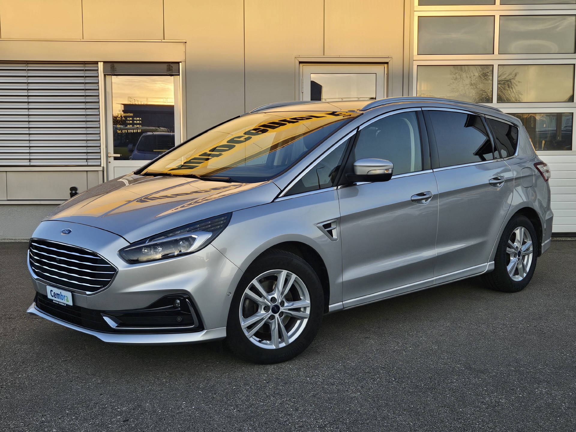 FORD S-Max 2.0 TDCi 150 Titanium * ACC * Rückfahrkamera * Front Kamera * AHK*-showroom-element-1